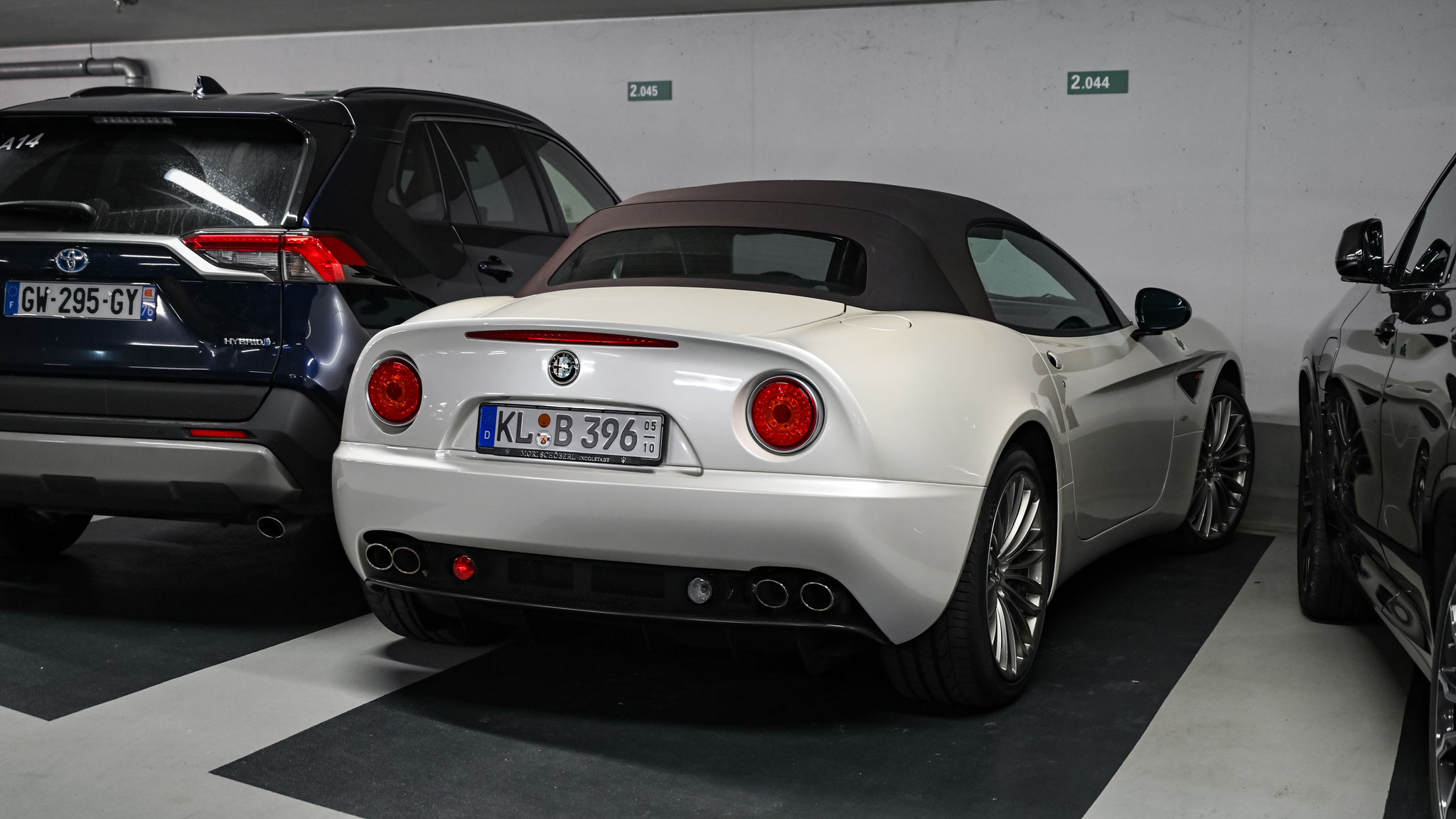 Alfa Romeo 8C Spider - KL-B396