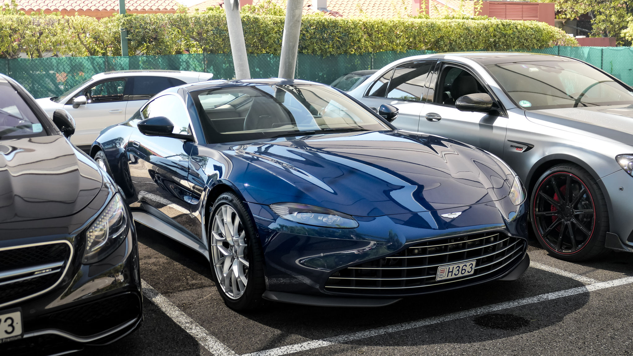 Aston Martin Vantage - H363 (MC)