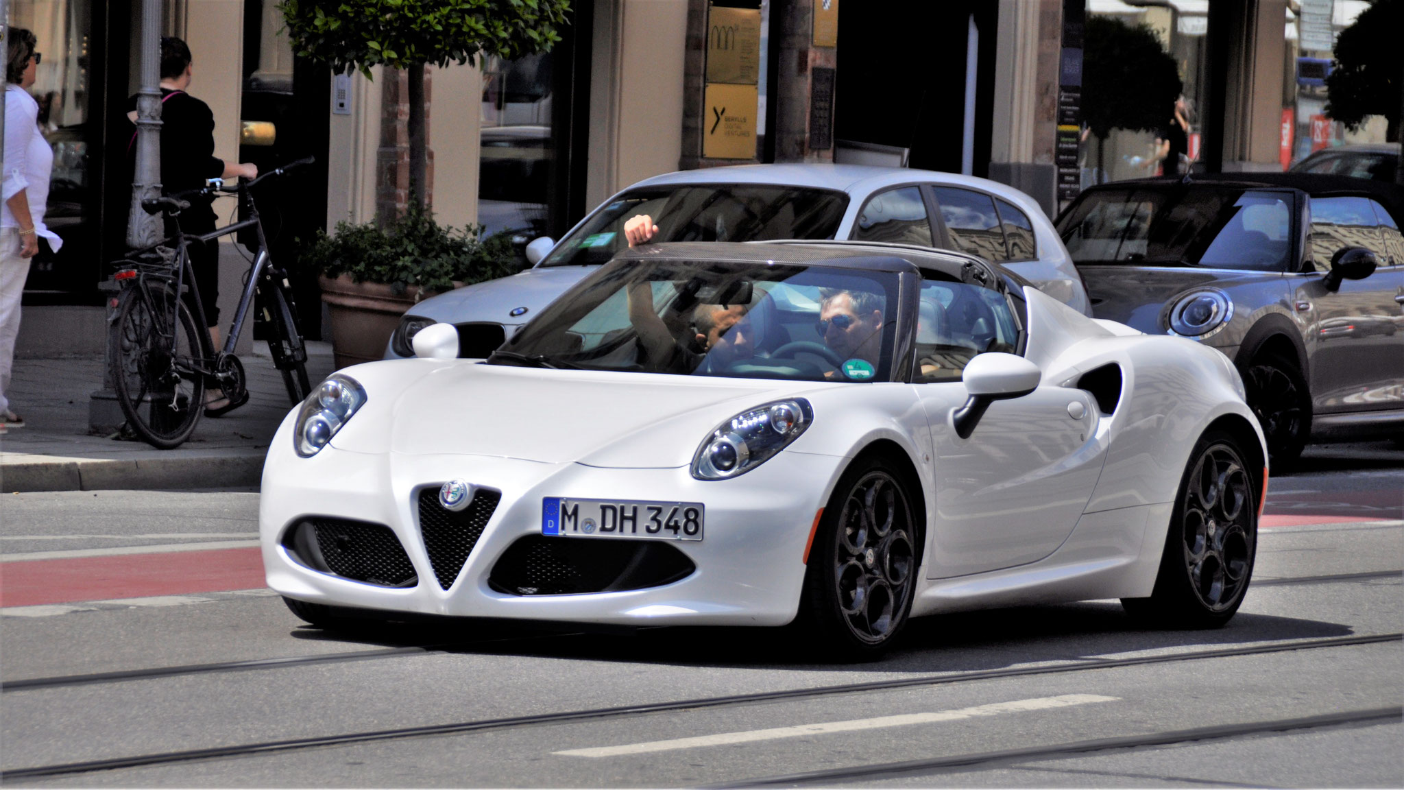 Alfa Romeo 4C Spyder - M-DH348