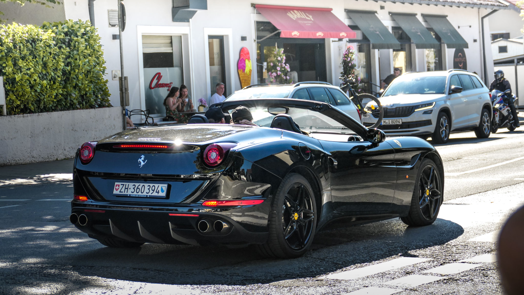 Ferrari California T - ZH360394 (CH)