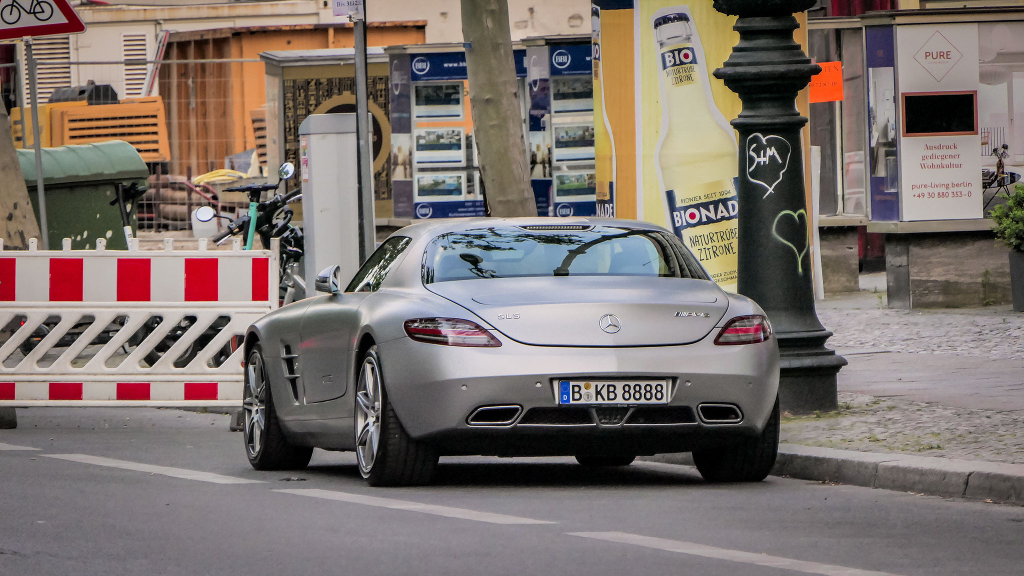 AMG SLS - B-KB8888