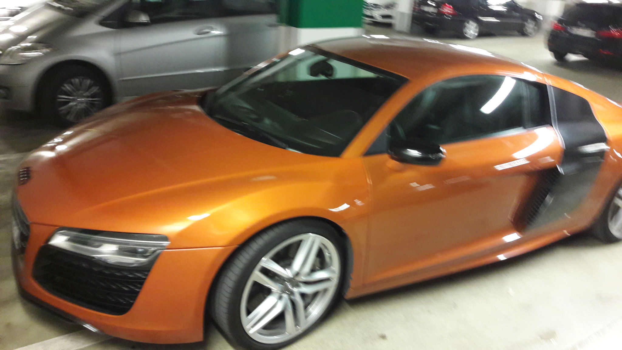 Audi R8 - DAH-R852