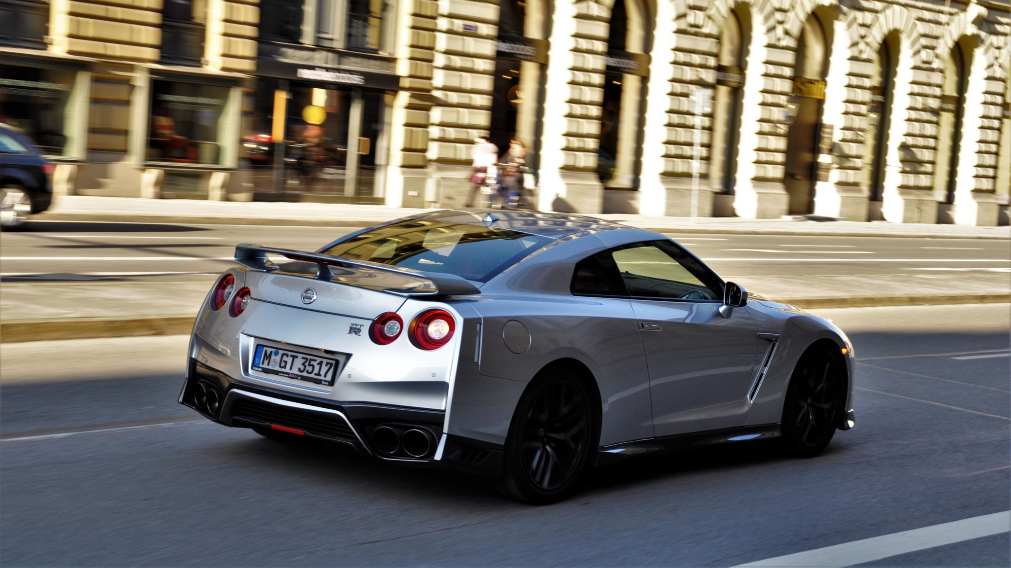 Nissan GTR - M-GT3517