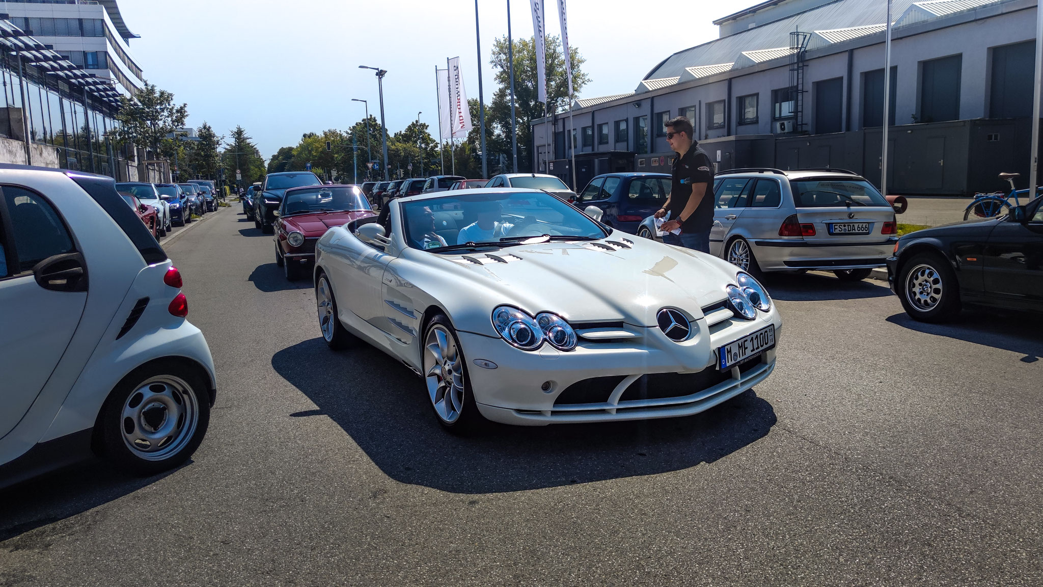Mercedes McLaren SLR Roadster - M-MF1100