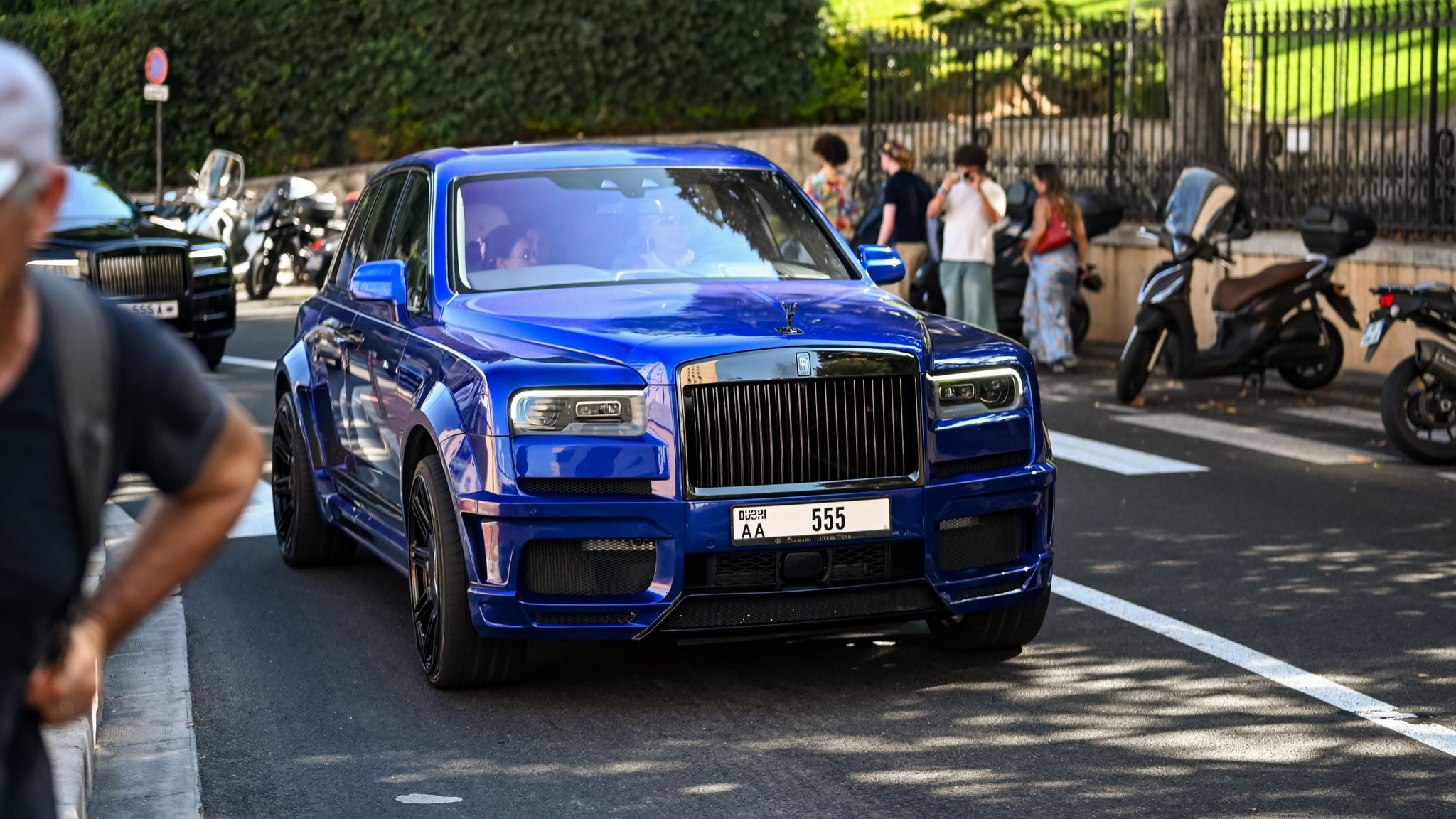 Rolls Royce Cullinan - AA555 (Dubai)