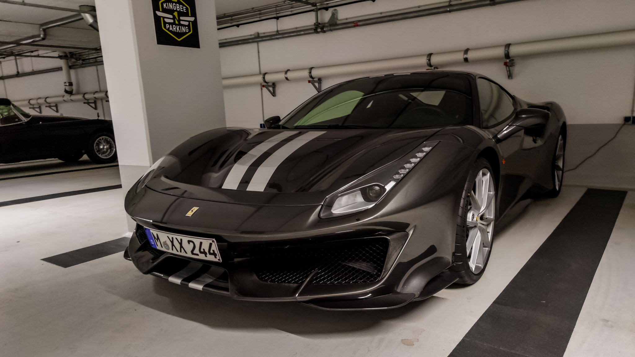 Ferrari 488 Pista - M-XX244