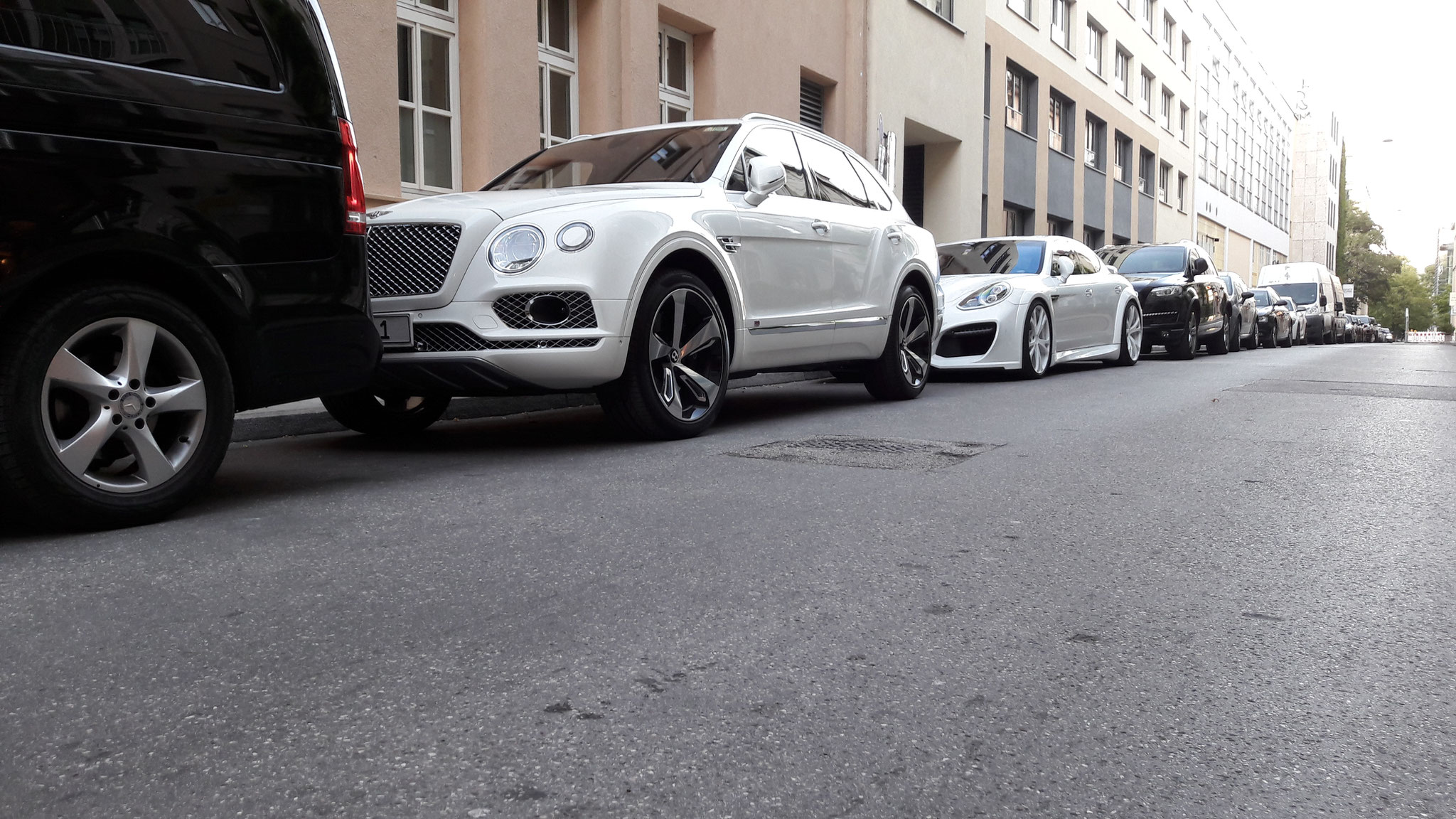 Bentley Bentayga - M-LI1