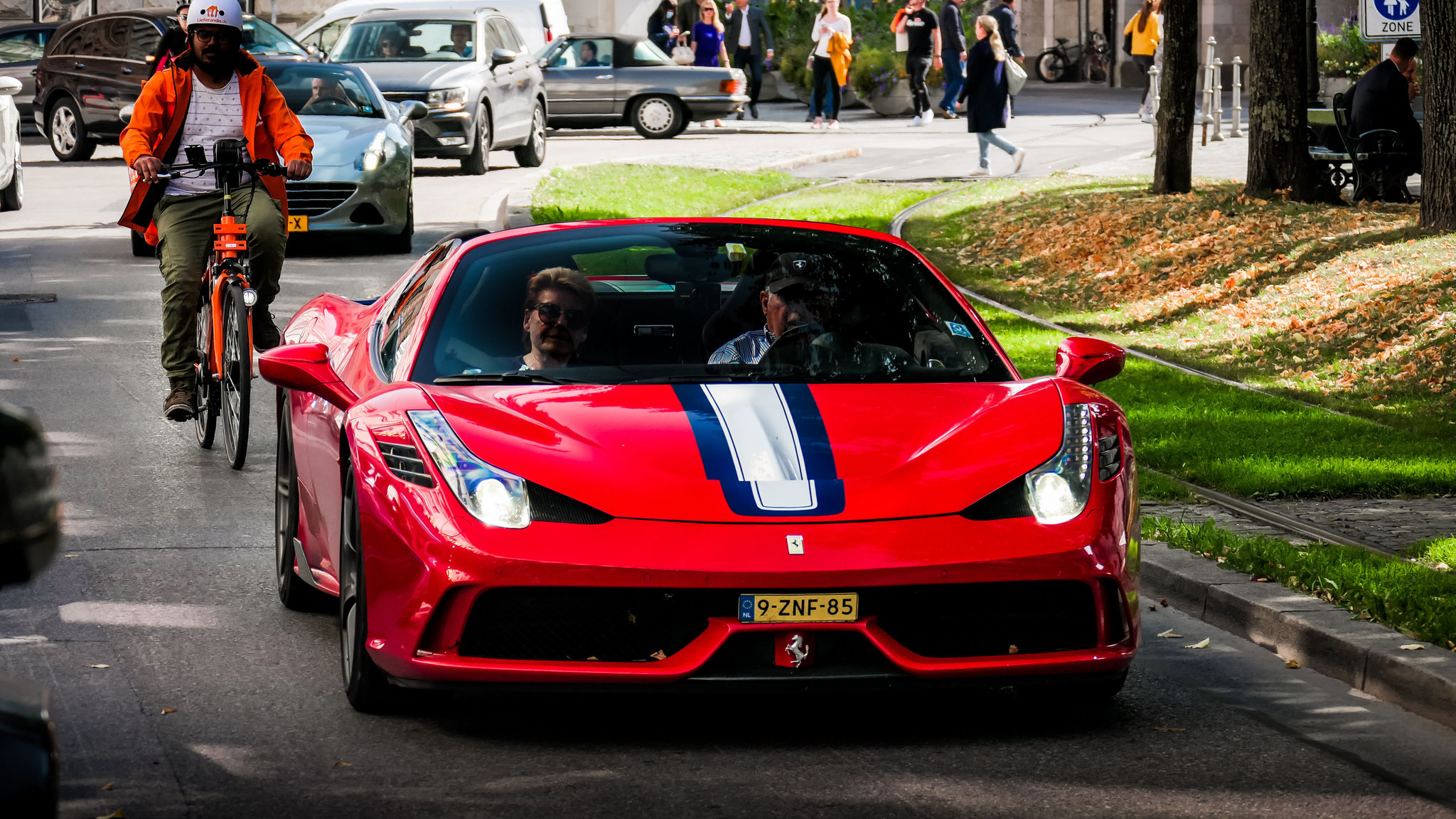 Ferrari 458 Speciale Aperta - 9ZNF85 (NL)