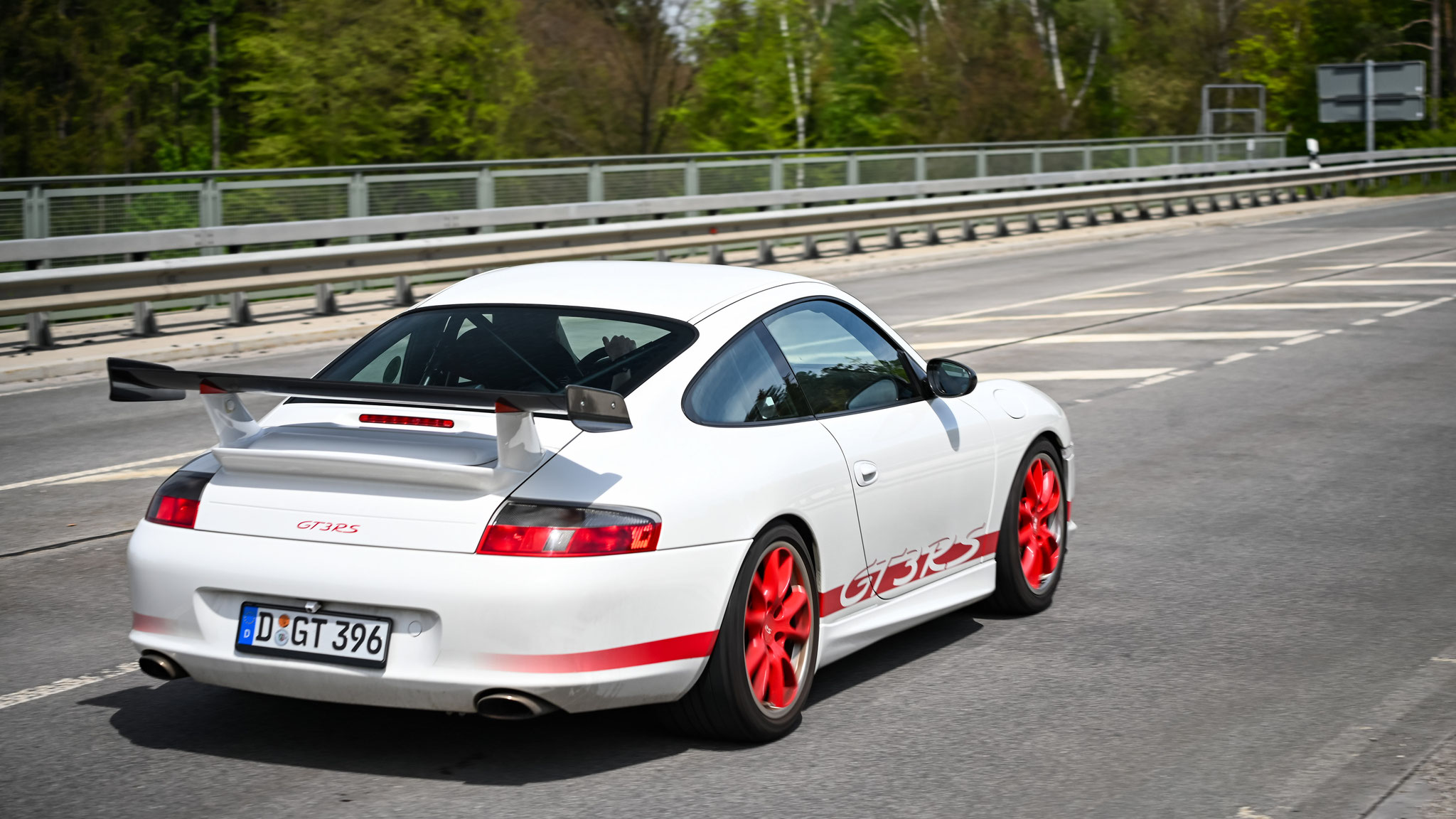 Porsche 996 GT3 RS - D-GT396