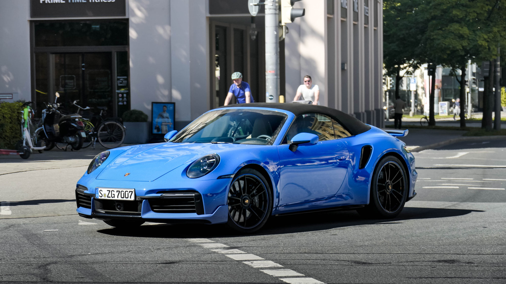 Porsche 992 Turbo S Cabriolet - S-ZG7007