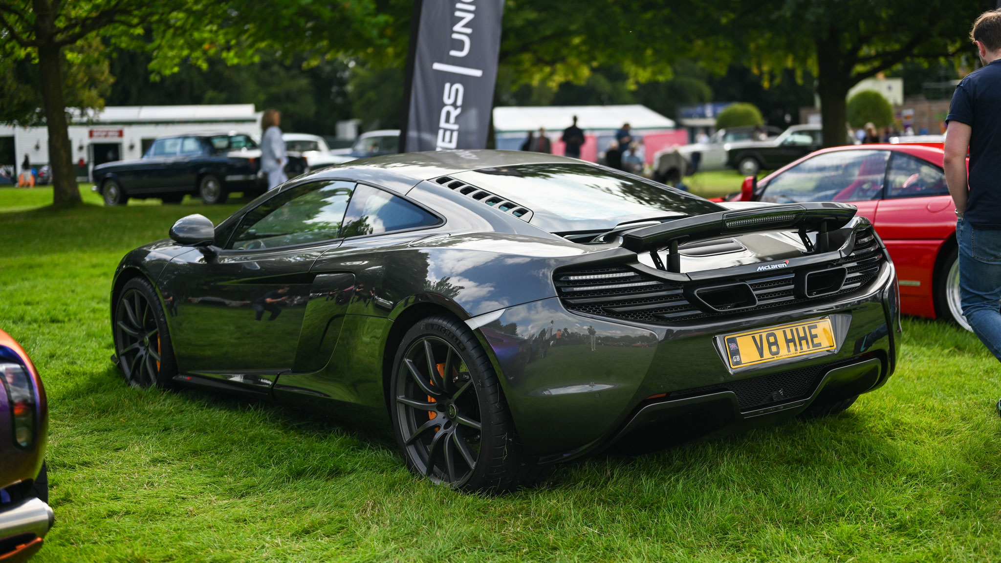 McLaren 650S - V8HHE (GB)