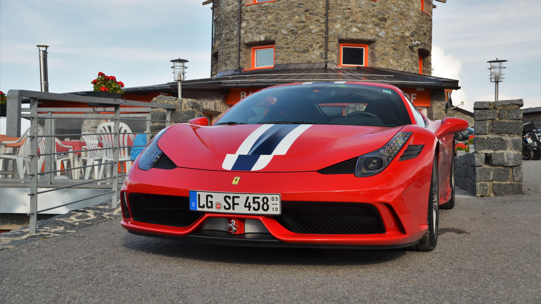 Ferrari 458 Speciale - LG-SF458