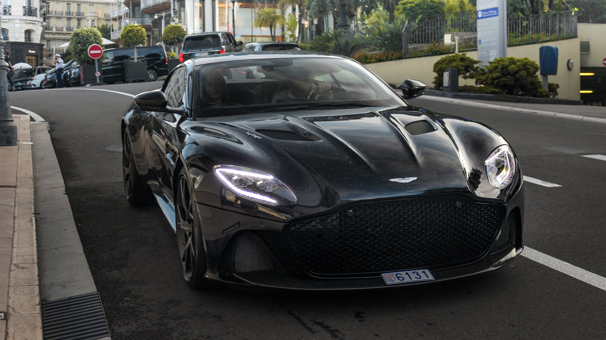 Aston Martin DBS Superleggera - 6131 (MC)