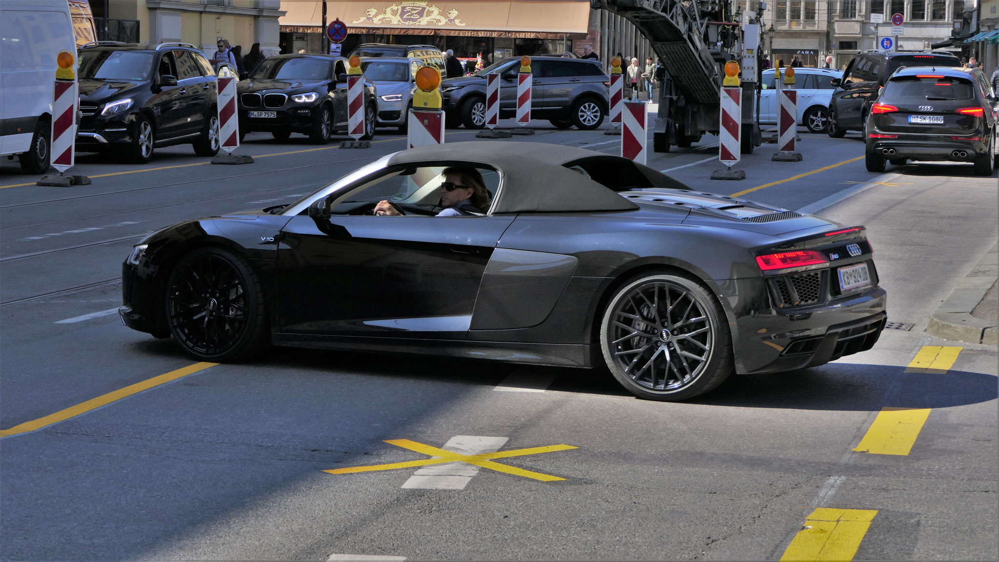 Audi R8 V10 Spyder - KB-924DB (AUT)