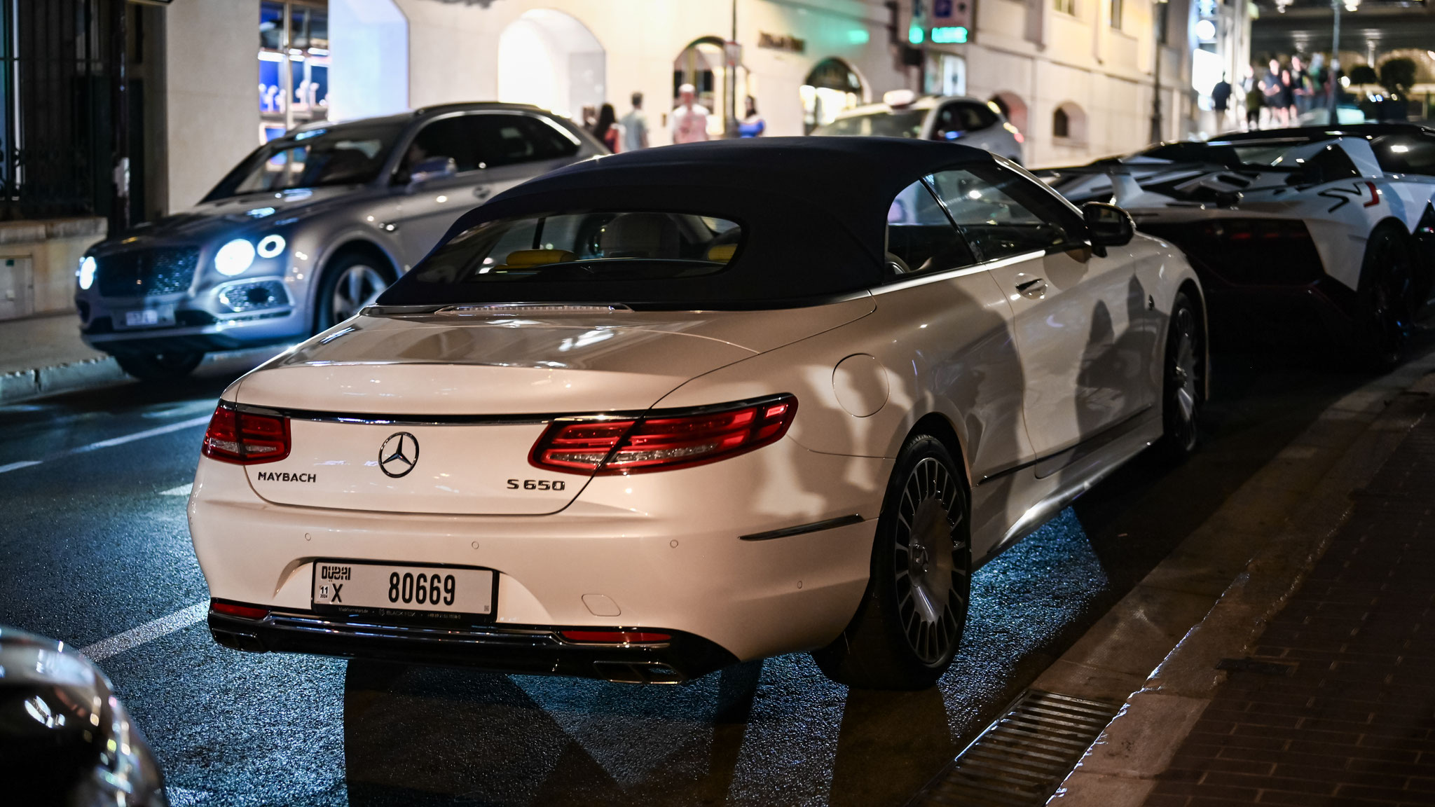 Mercedes-Maybach S 650 Cabrio - X80669 (Dubai)