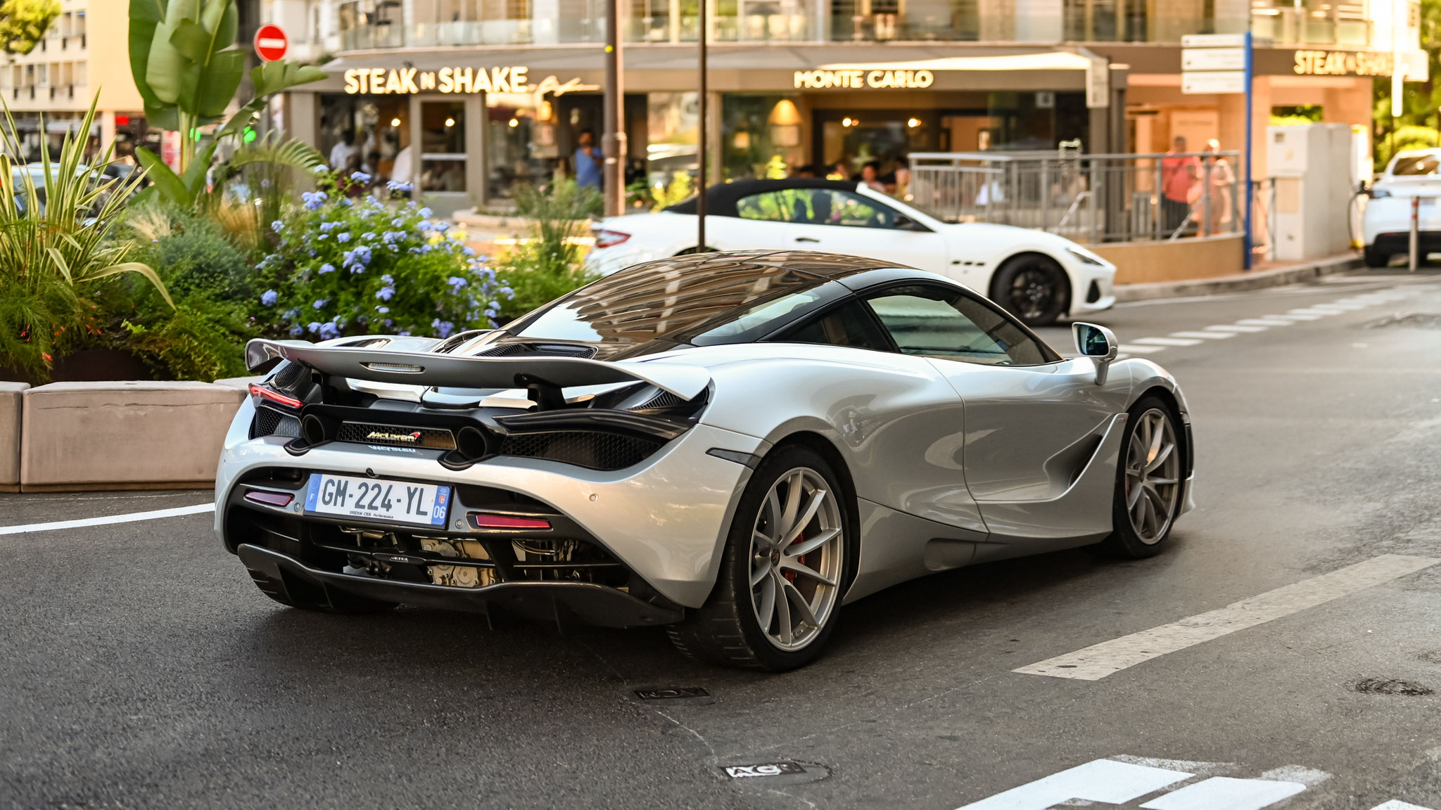 McLaren 720S - GM224YL-06 (FRA)