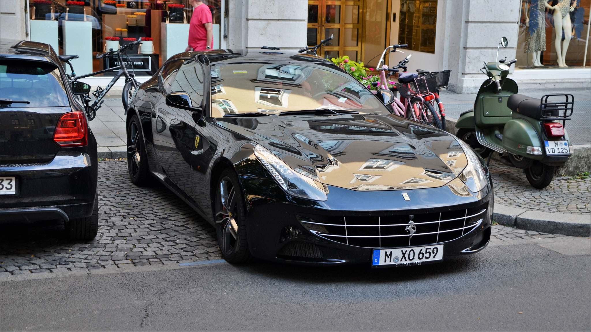 Ferrari FF - M-XO659