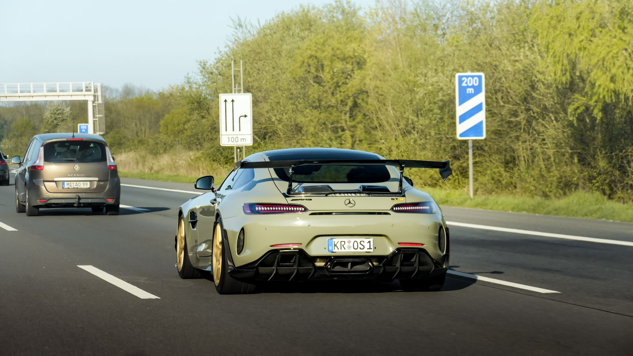 AMG GTR TIKT - KR-OS1