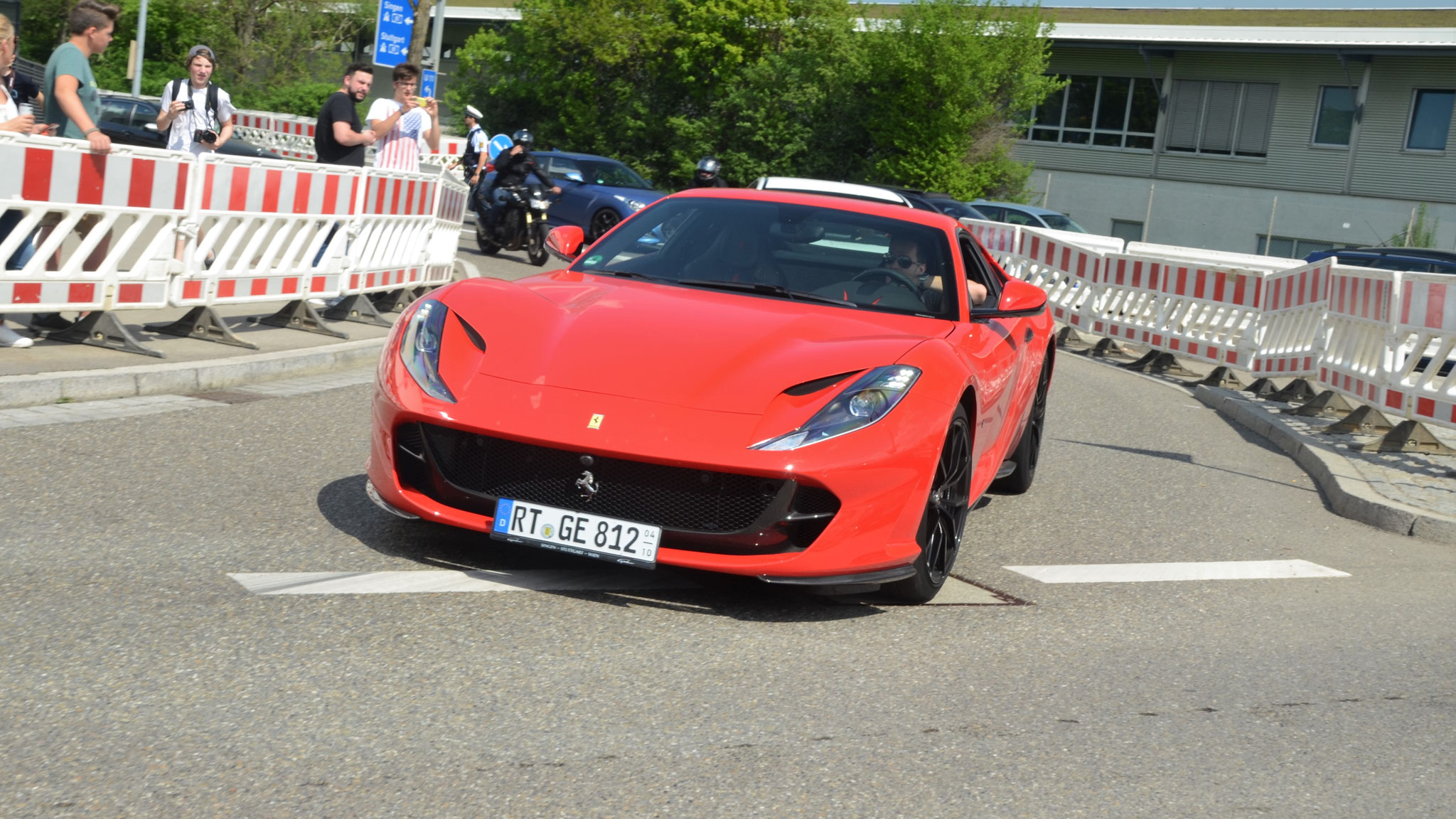 Ferrari 812 Superfast - RT-GE812