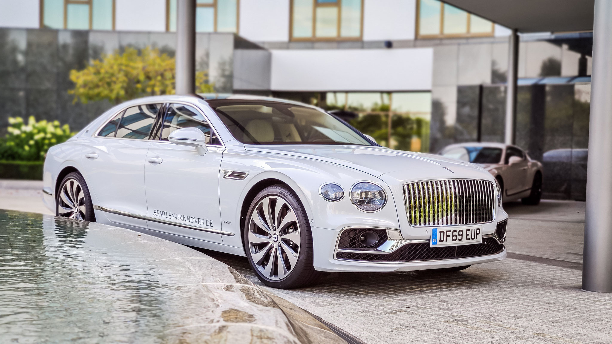 Bentley Flying Spur - DF69EUP (GB)