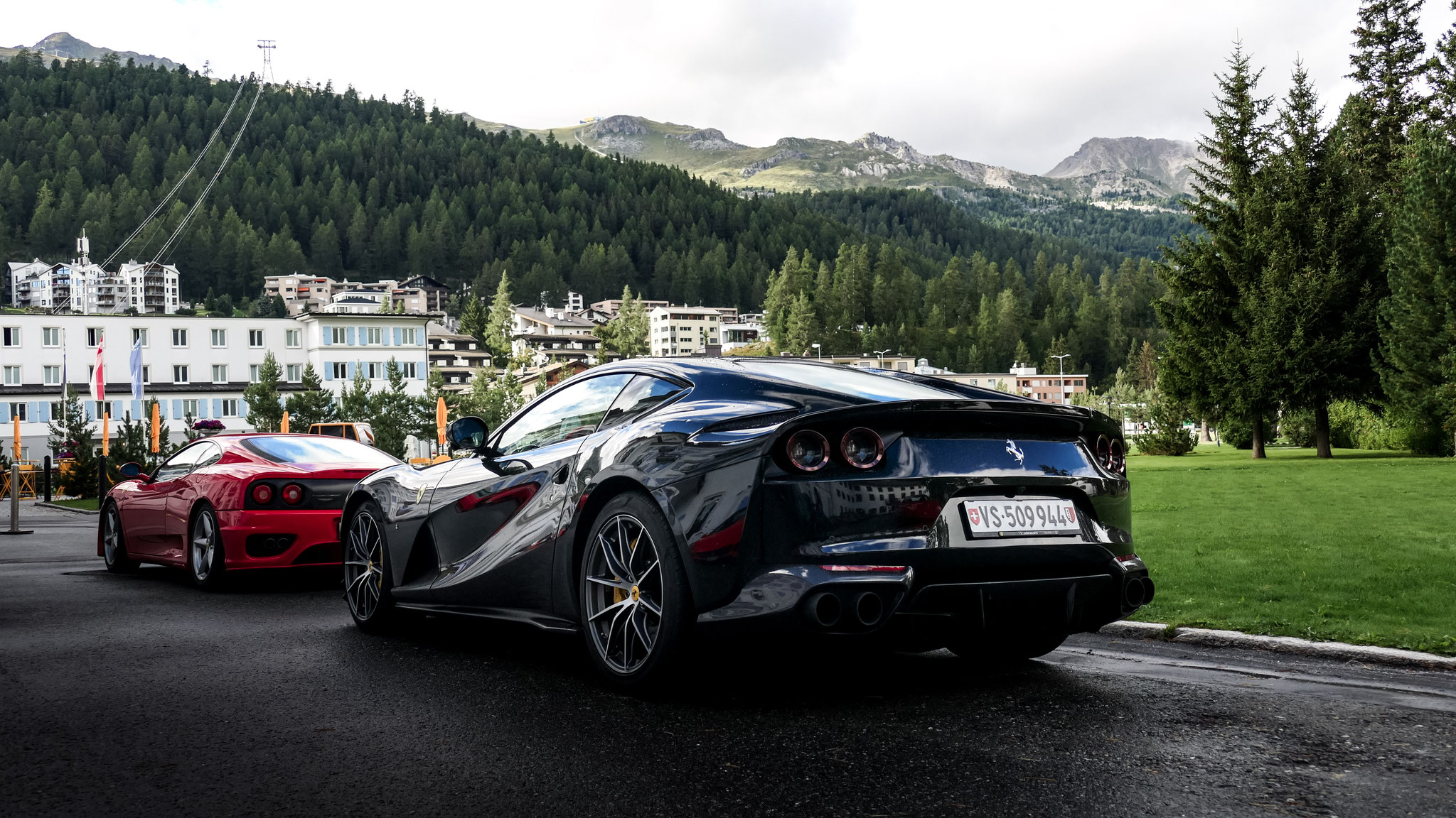 Ferrari 812 Superfast - VS509944 (CH)