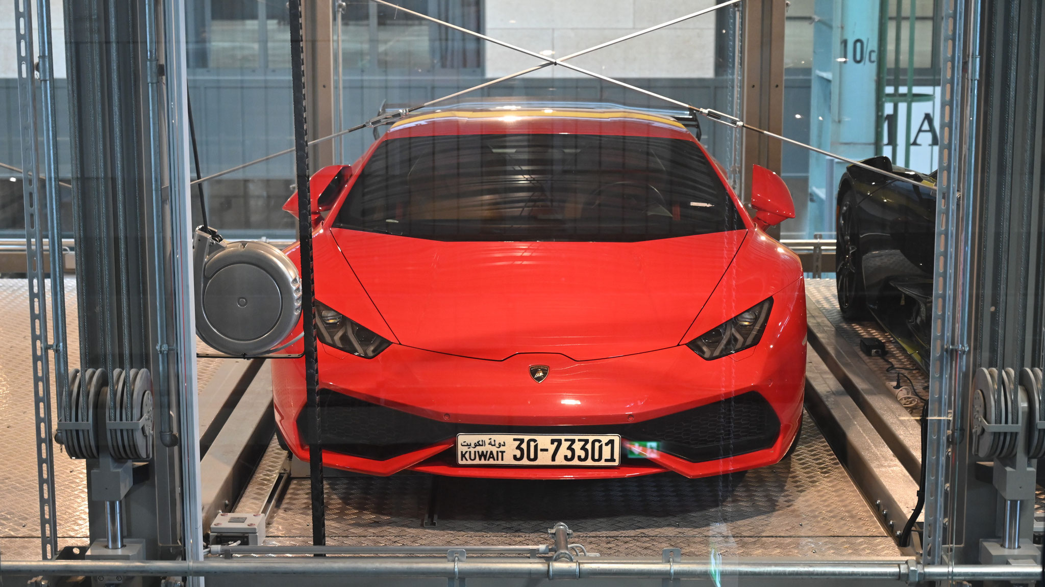 Lamborghini Huracan - 3073301 (KWT)