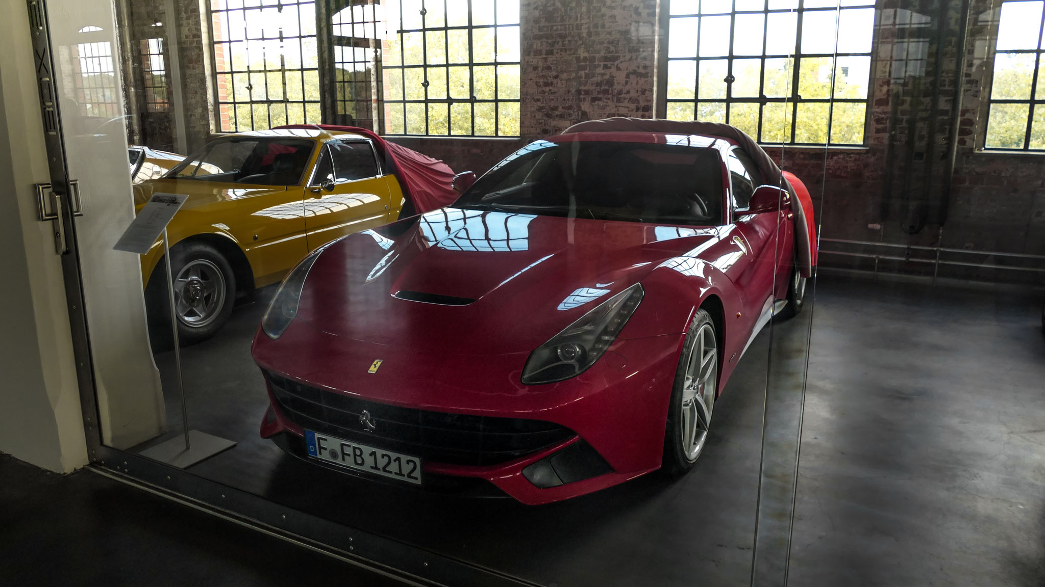 Ferrari F12 Berlinetta - F-FB1212