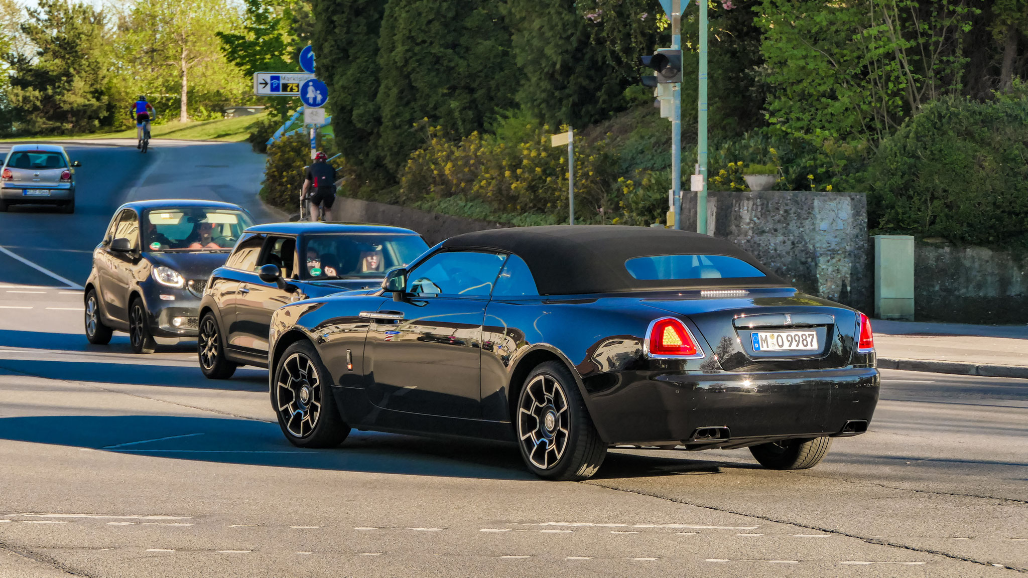 Rolls Royce Dawn - M-O9987