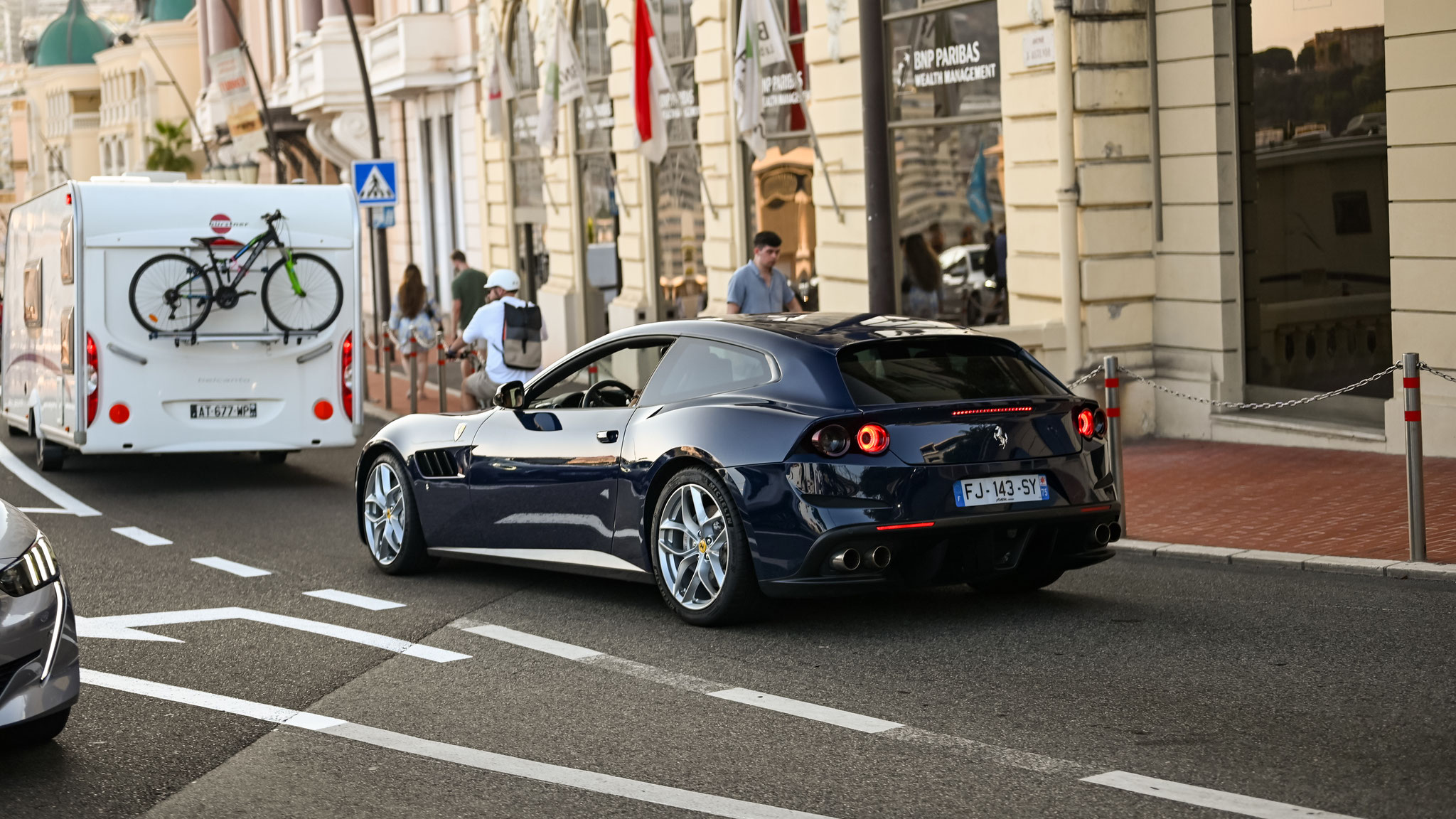 Ferrari GTC4 Lusso - FJ143SY-75 (FRA)