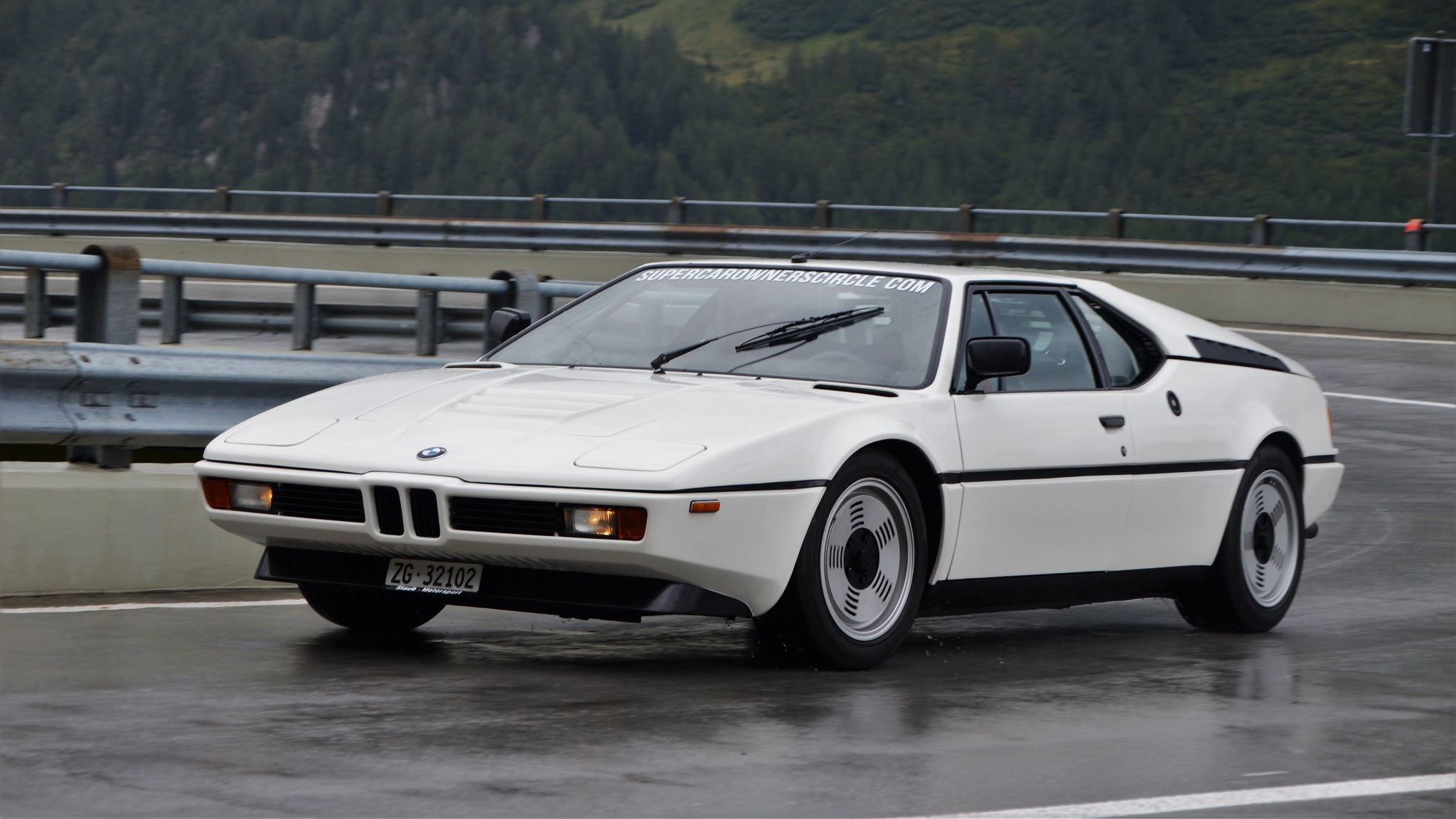 BMW M1 - ZG32102 (CH)