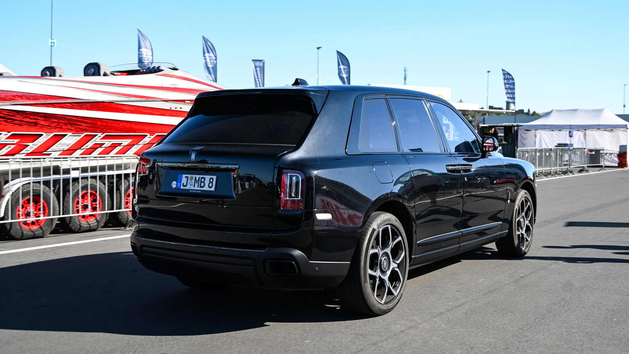 Rolls Royce Cullinan - J-MB8