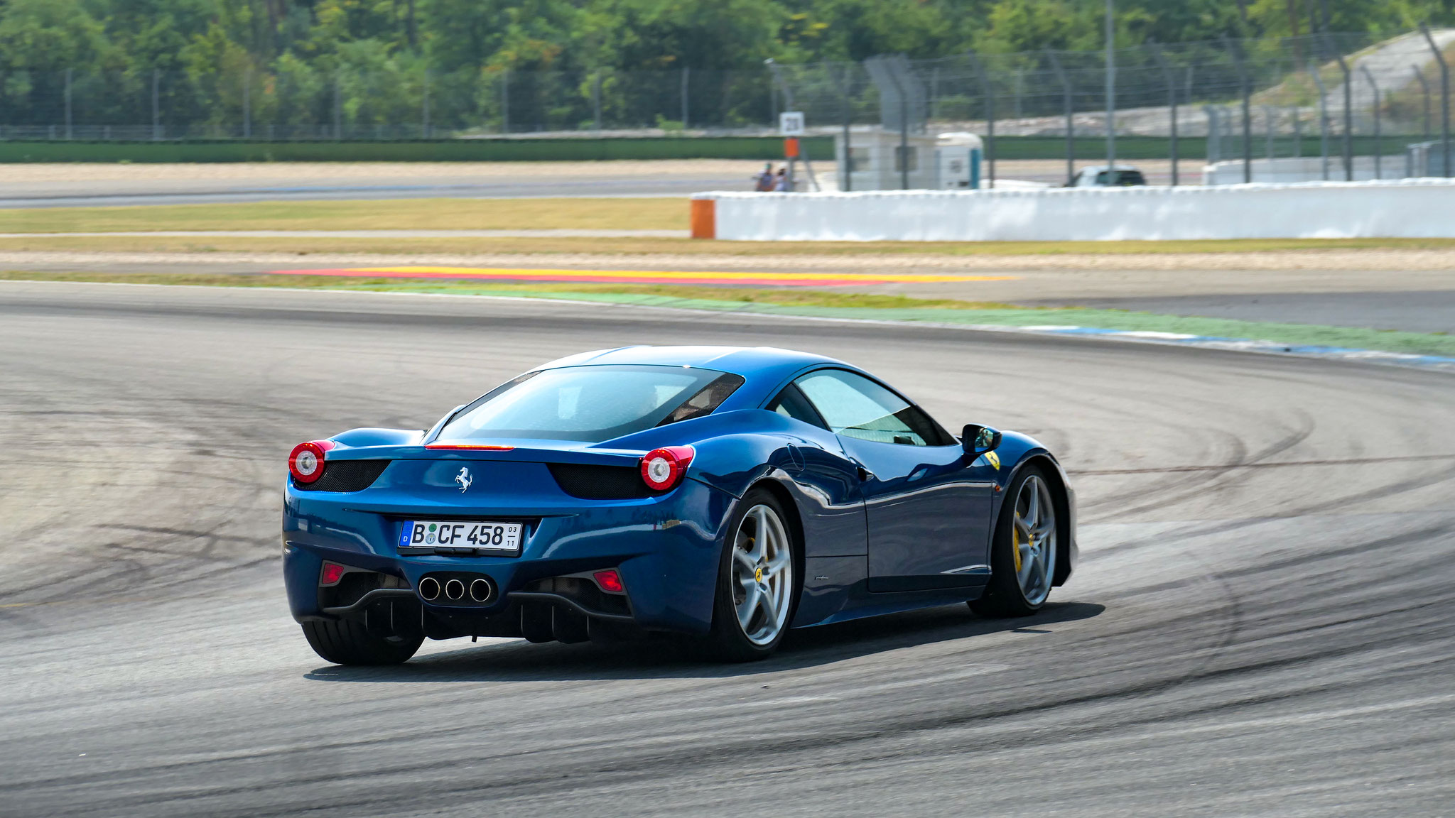 Ferrari 458 Italia - B-CF458