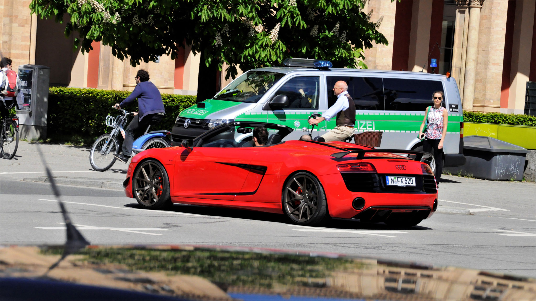 Audi R8 Spyder - M-FX620