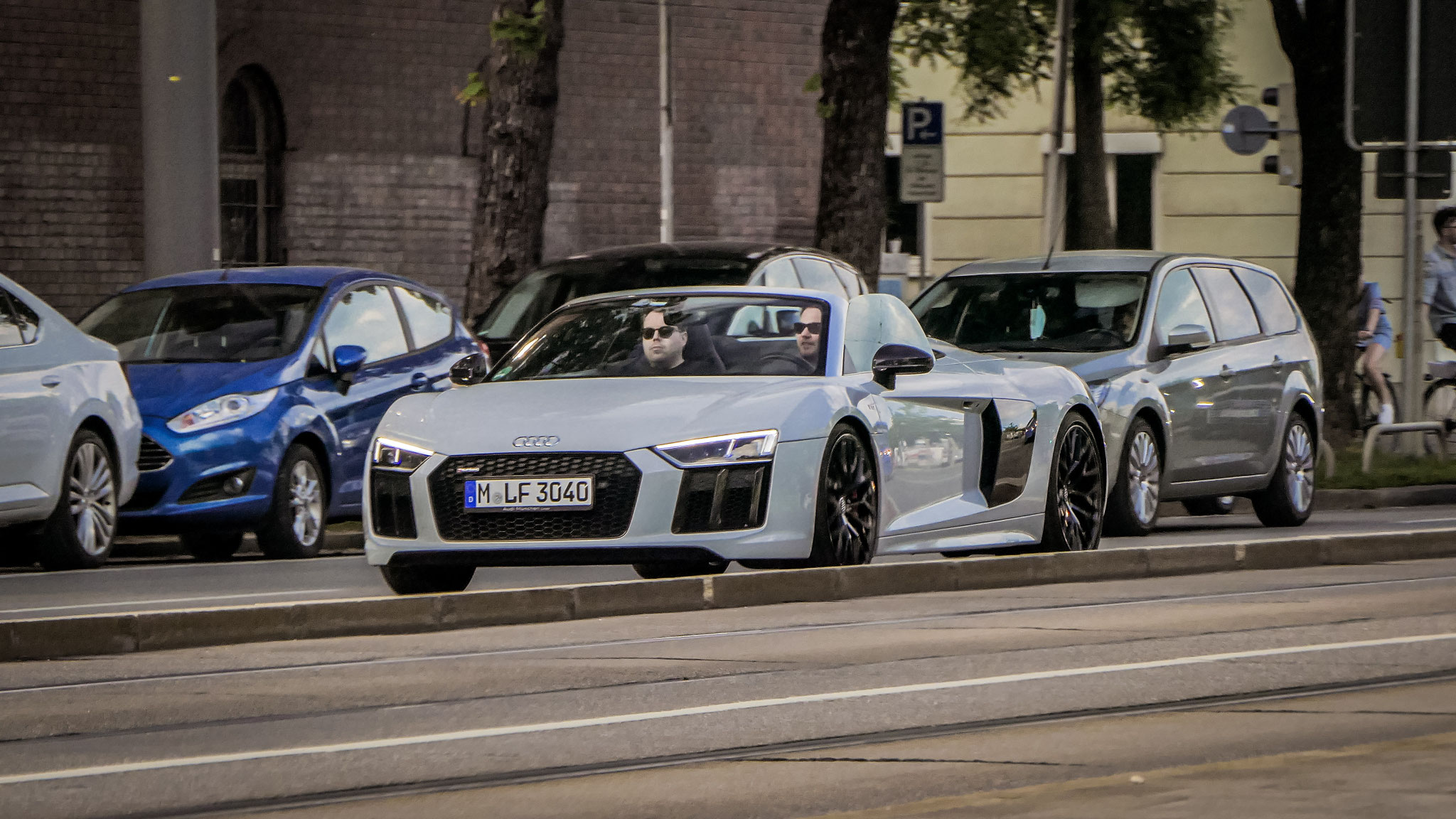 Audi R8 V10 Spyder - M-LF3040