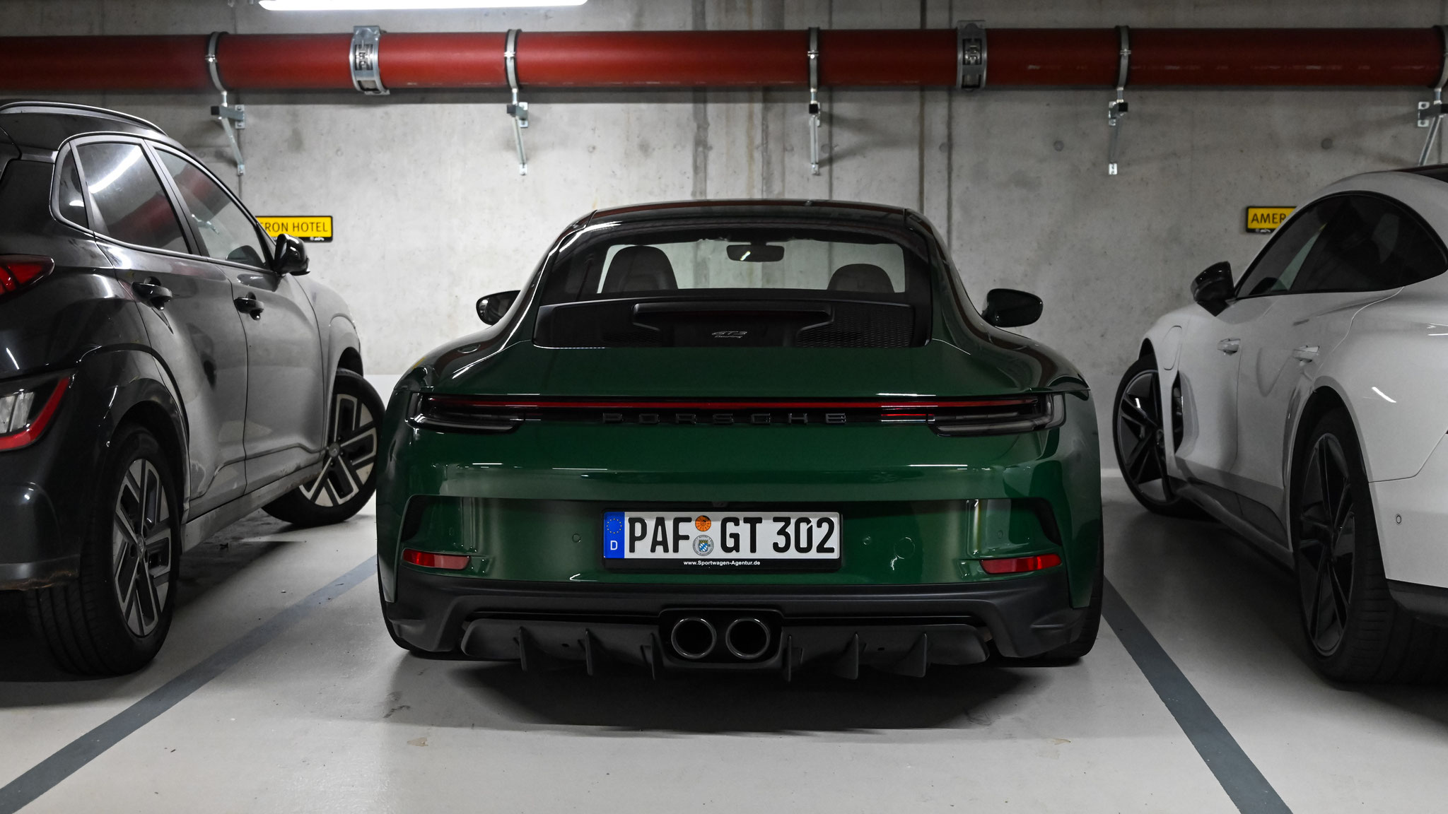 Porsche 992 GT3 Touring - PAF-GT302