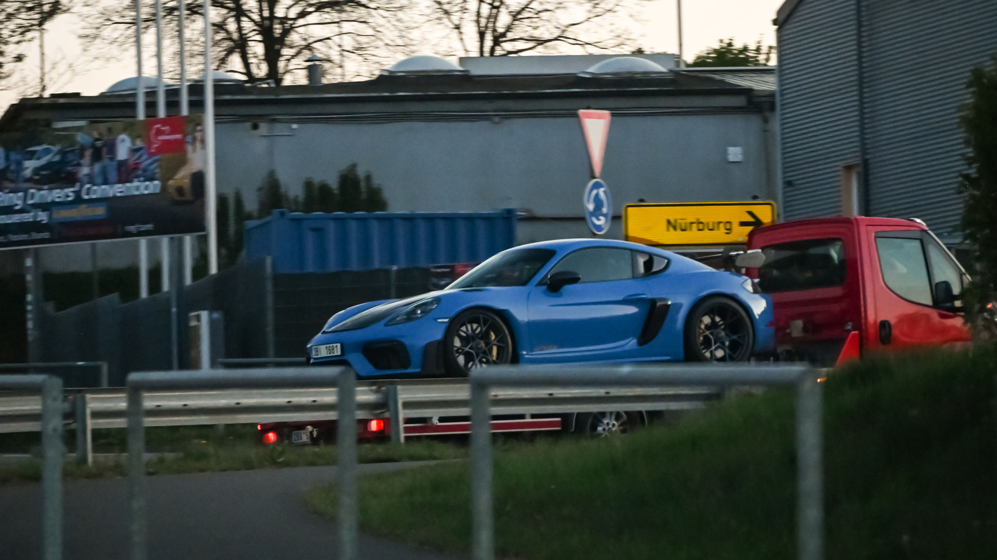 Porsche 718 GT4 RS - 3BI1681 (CZ)