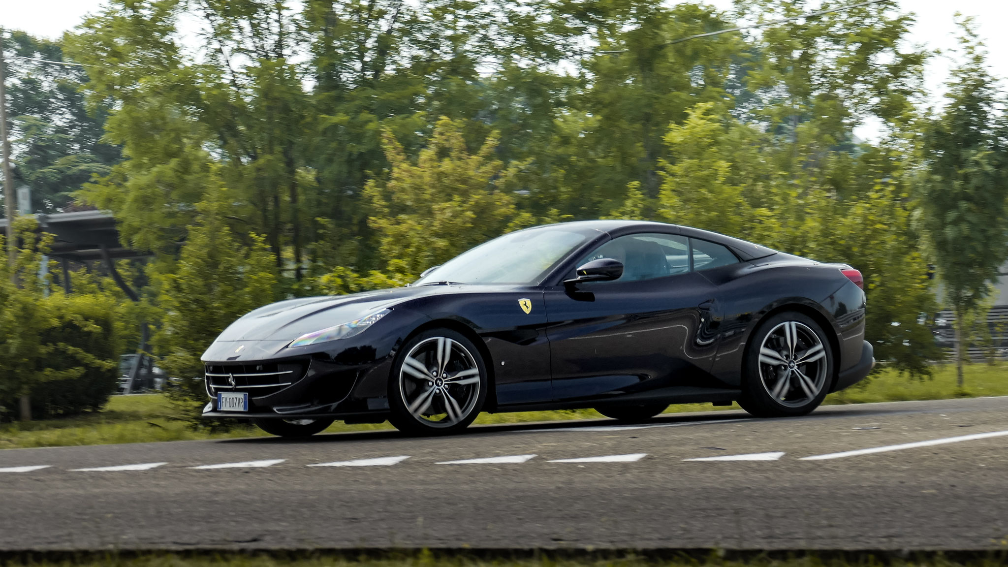 Ferrari Portofino - FY-007-VR (ITA)