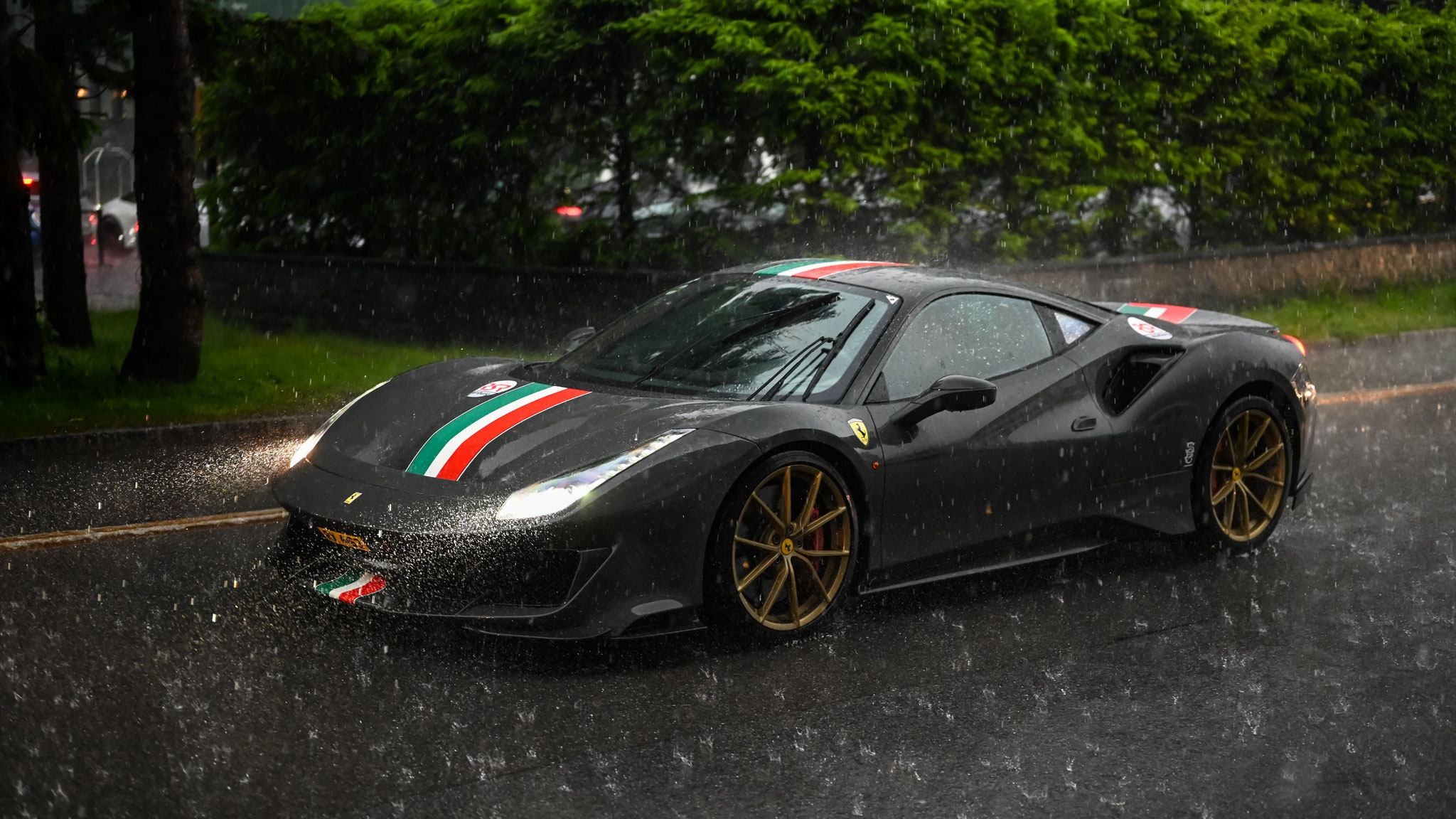 Ferrari 488 Pista - RX4163 (LUX)