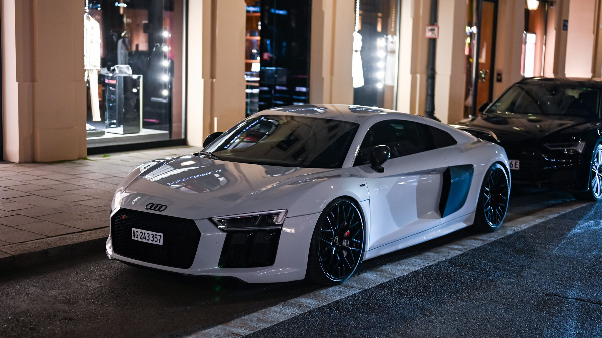 Audi R8 V10 - AG243357 (CH)
