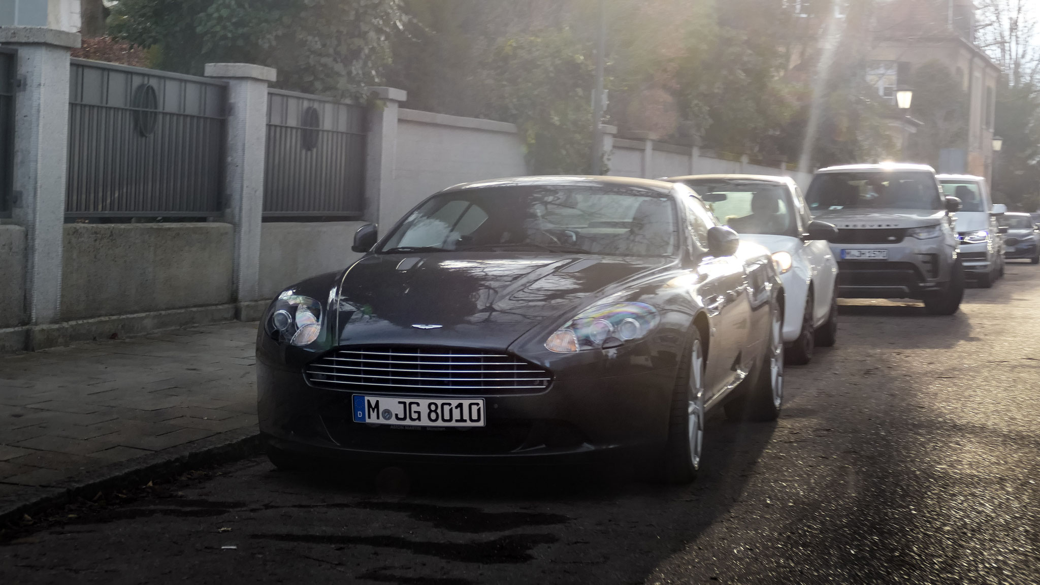 Aston Martin DB9 - M-JG8010