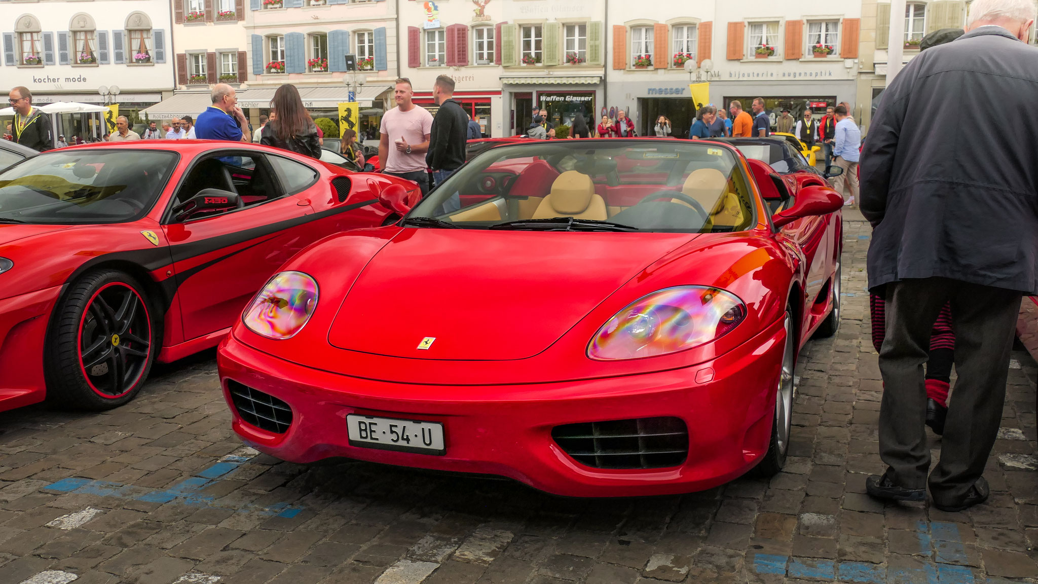 Ferrari 360 Spider - BE54U (CH)