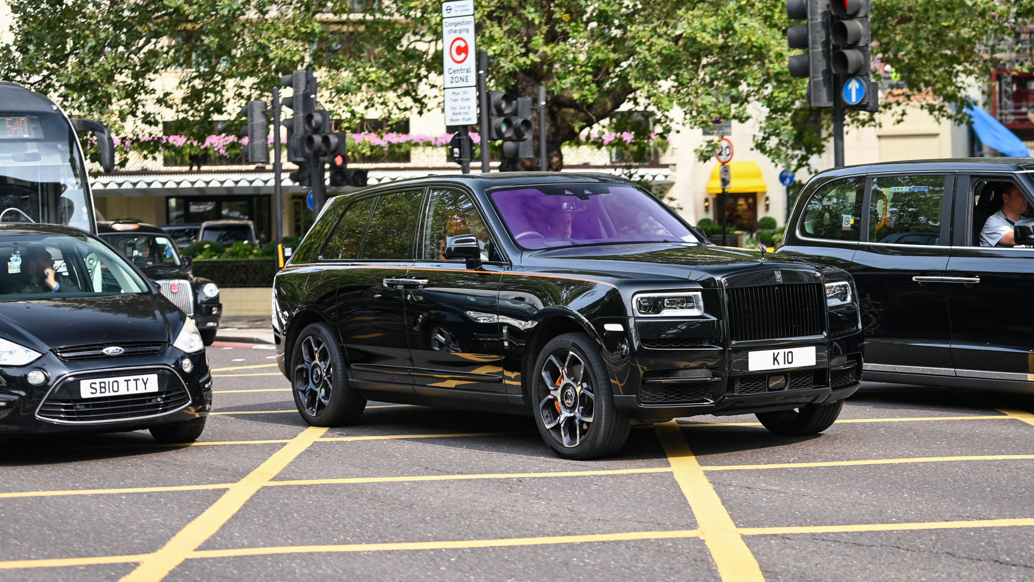 Rolls Royce Cullinan - K10 (GB)