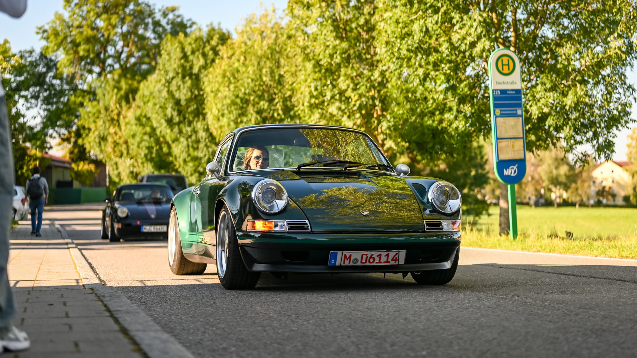 Porsche 911 Carrera - M-06114