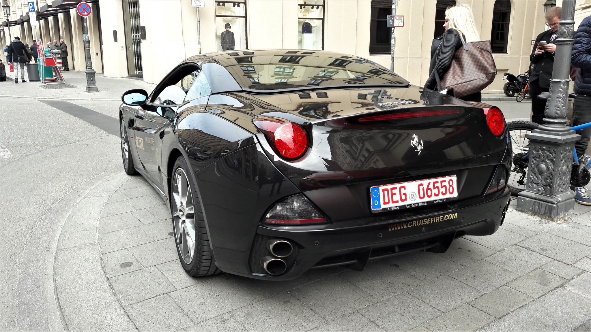 Ferrari California - DEG-06558