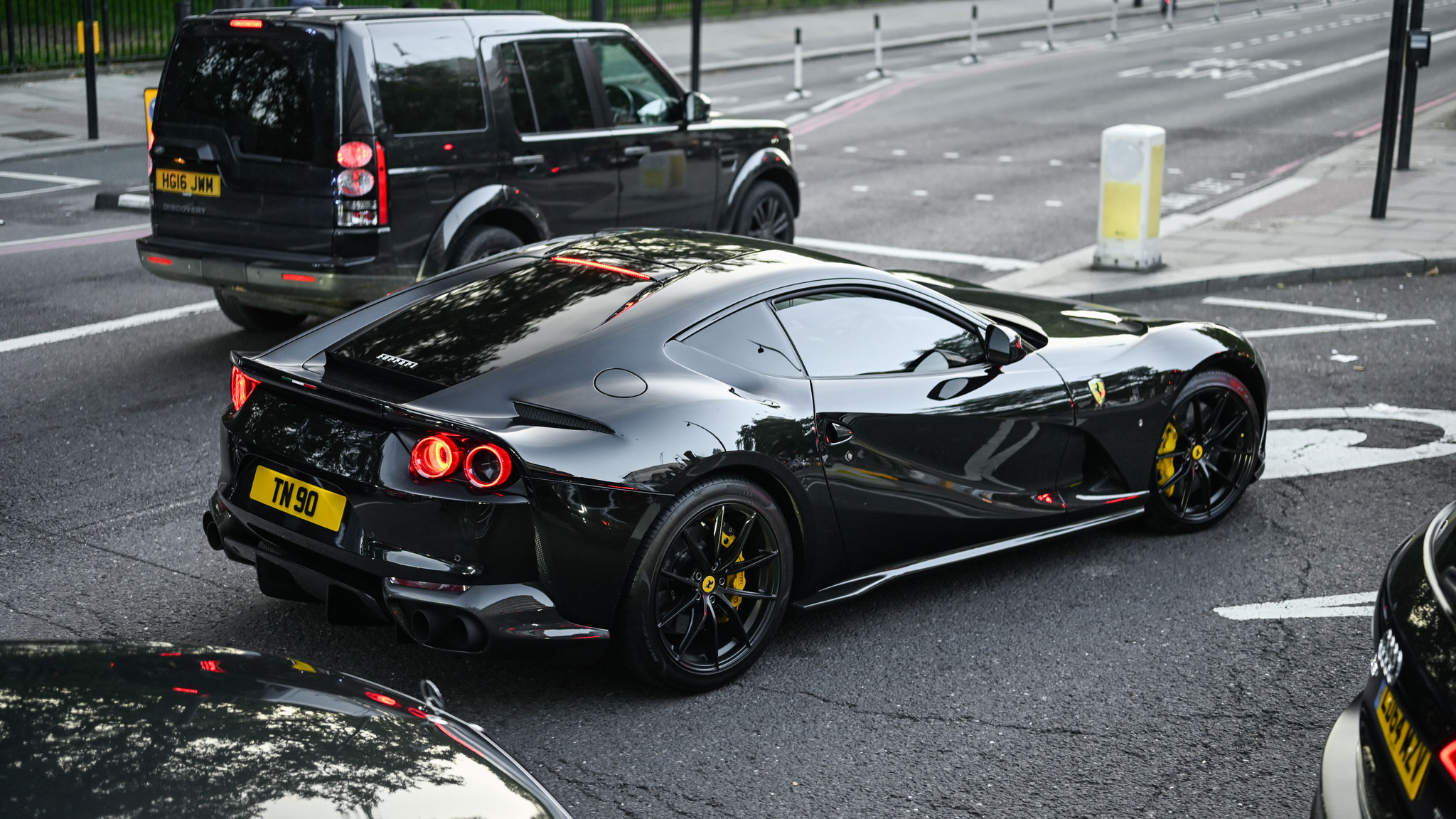 Ferrari 812 Superfast - TN90 (GB)