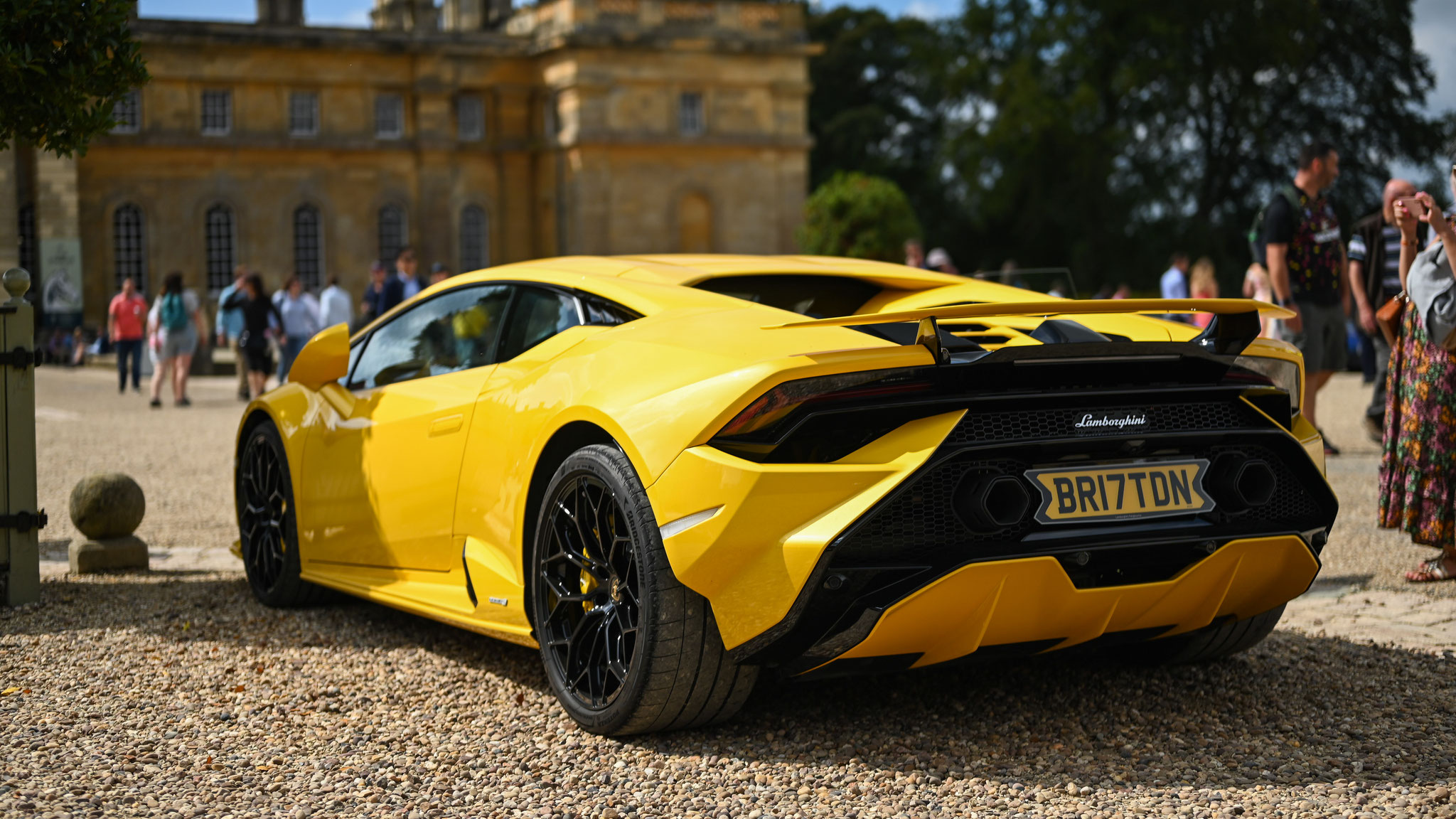Lamborghini Huracan Tecnica - BR17TDN (GB)