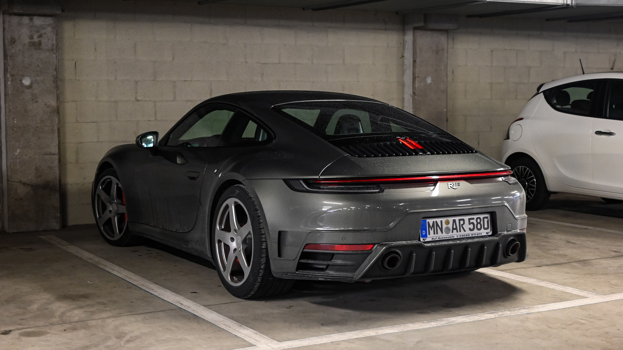 RUF 992 Carrera - MN-AR580