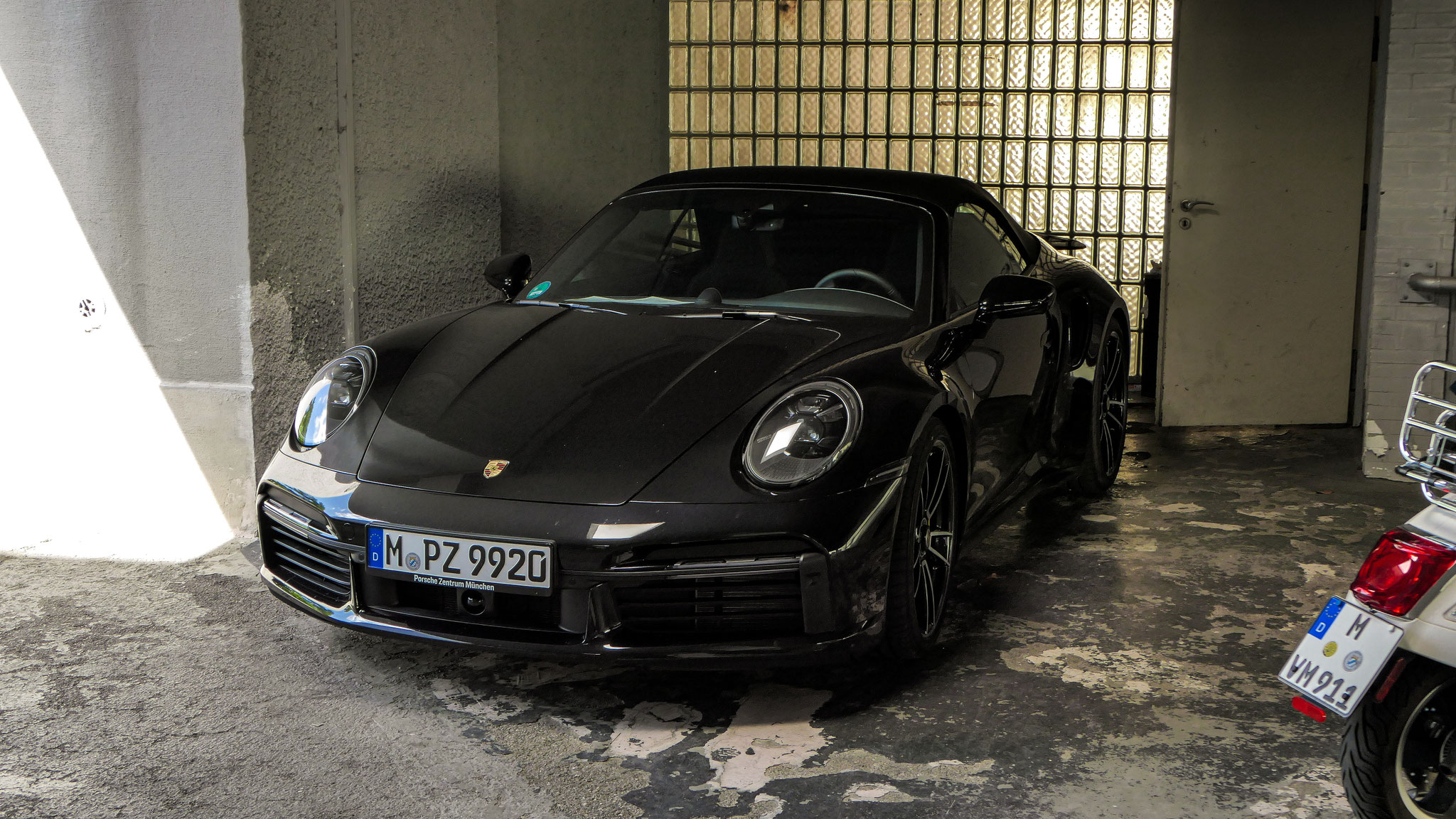 Porsche 992 Turbo S Cabrio - M-PZ9920