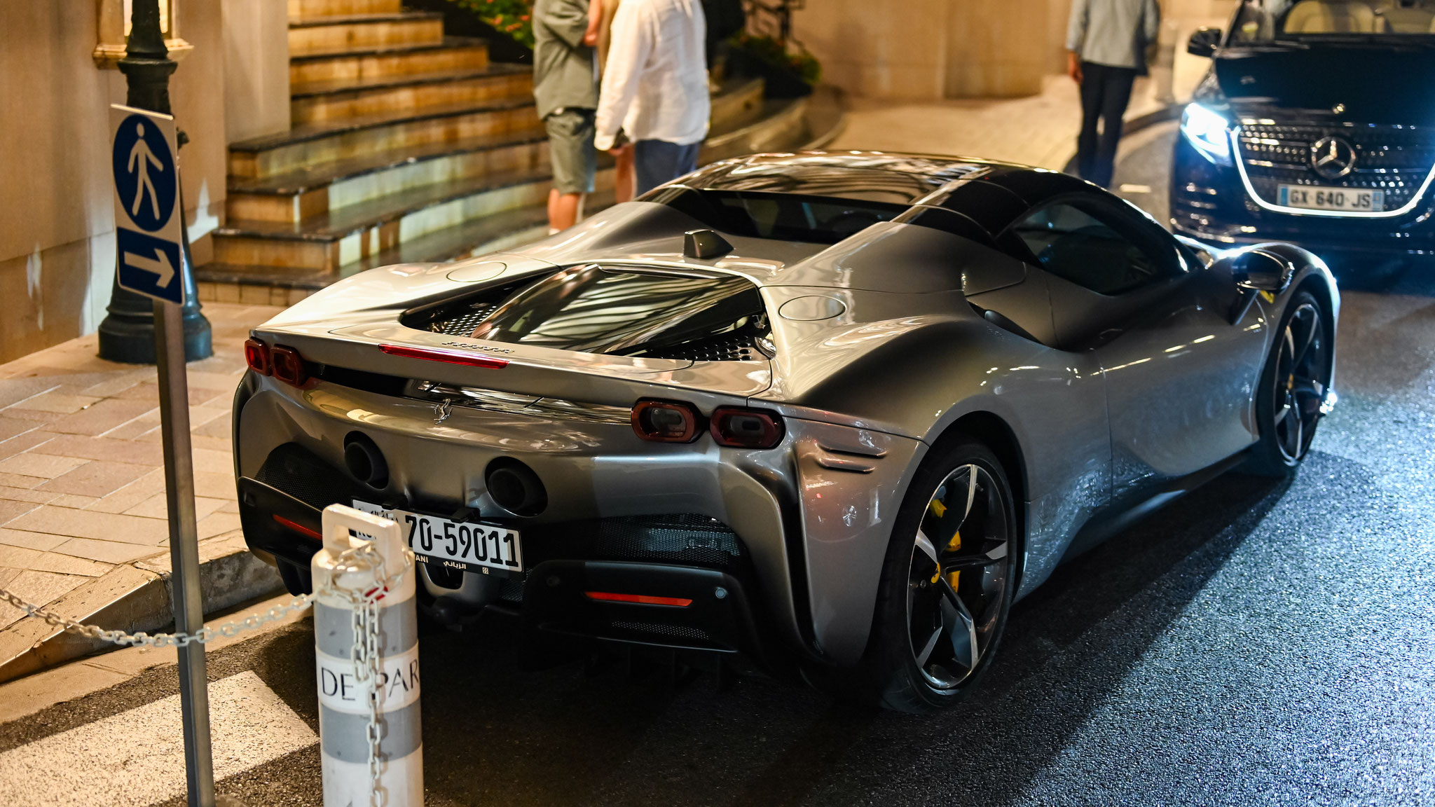 Ferrari SF90 Spider - 7059011 (KWT)
