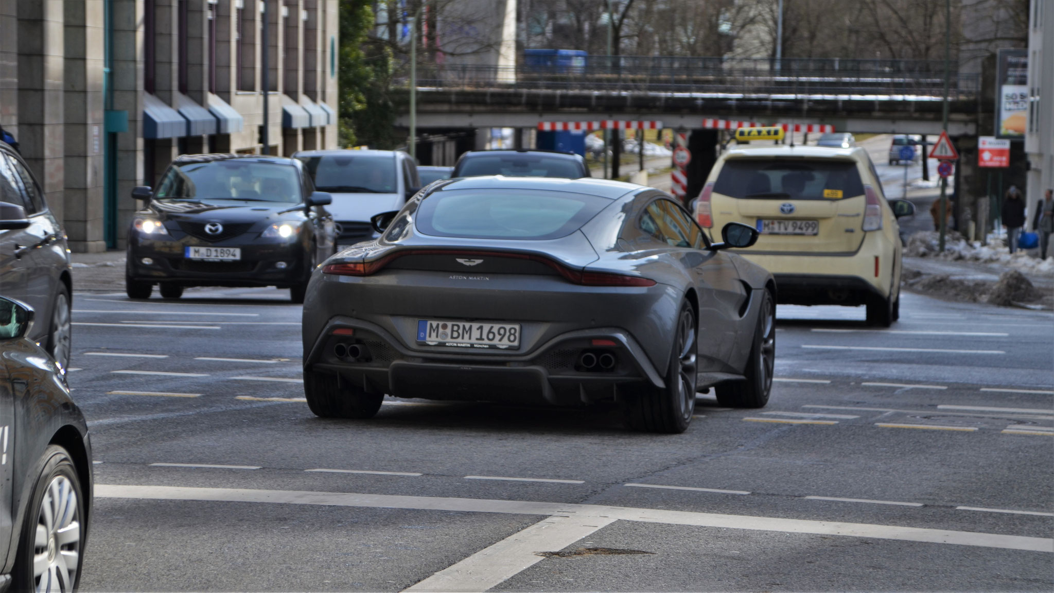 Aston Martin Vantage - M-BM1698